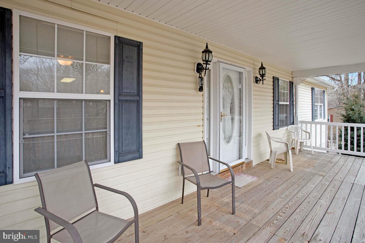 MUTUAL ESTATES - Residential