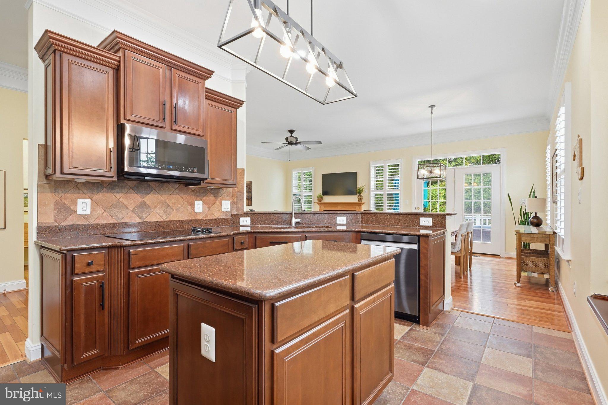 216 SALTGRASS DRIVE