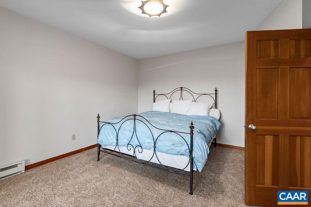 WINTERGREEN RESORT - Residential