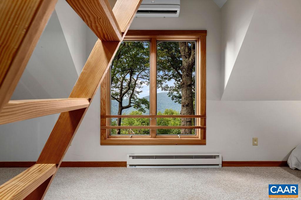 WINTERGREEN RESORT - Residential