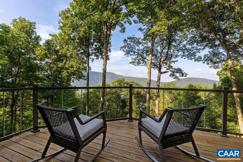 WINTERGREEN RESORT - Residential