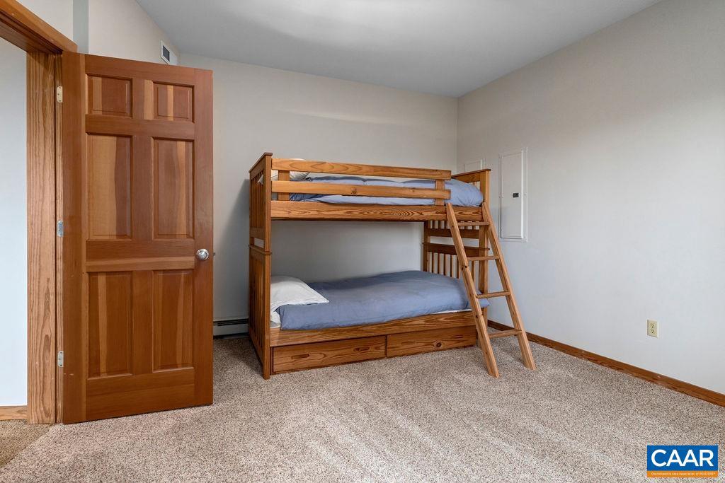 WINTERGREEN RESORT - Residential