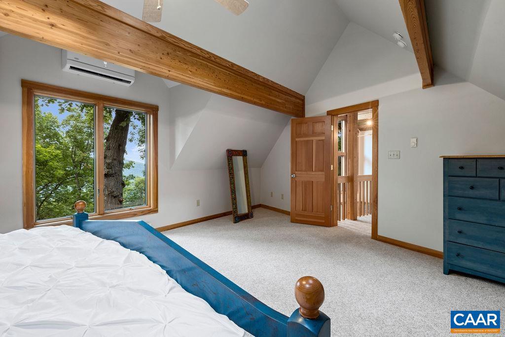 WINTERGREEN RESORT - Residential