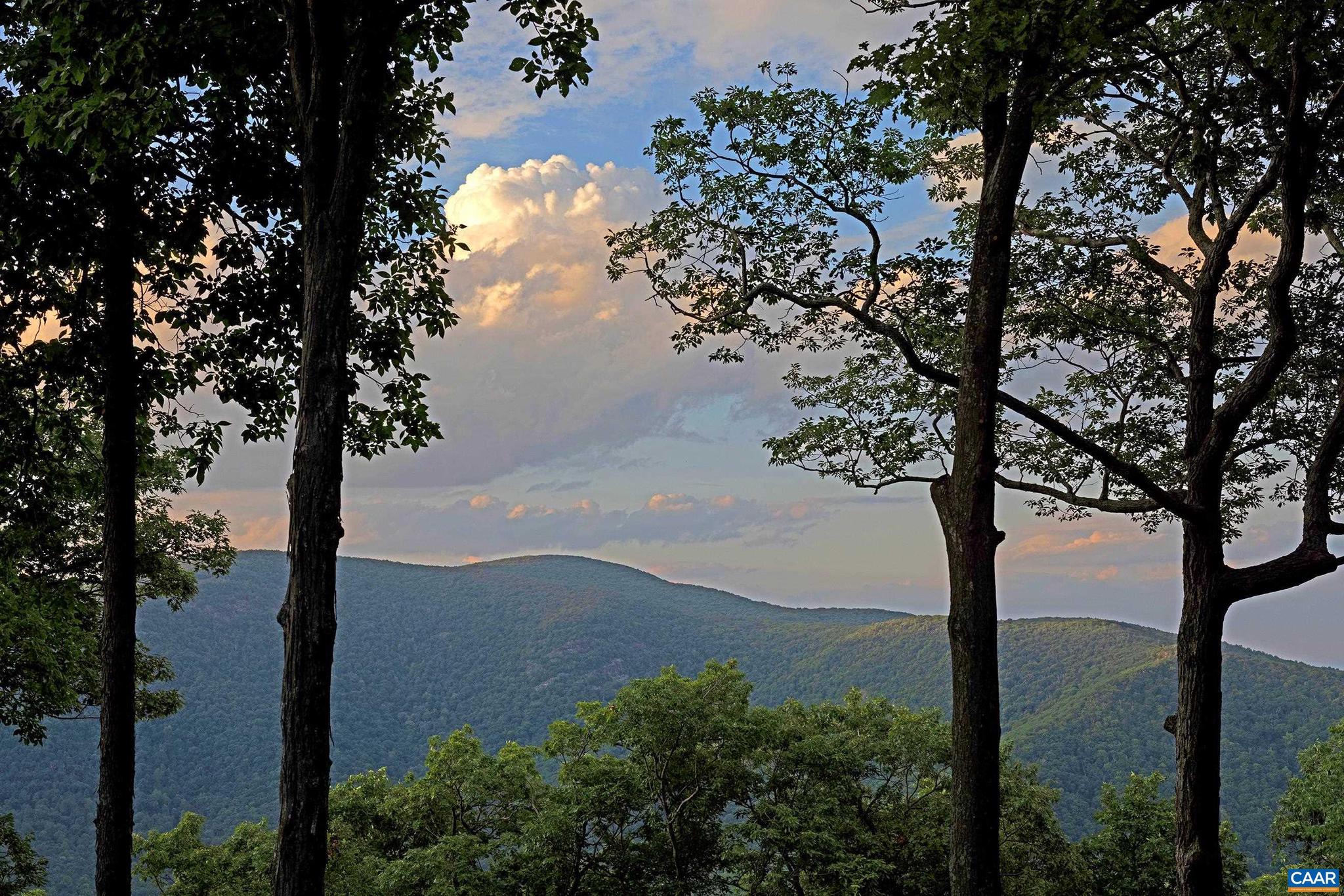 WINTERGREEN RESORT - Residential