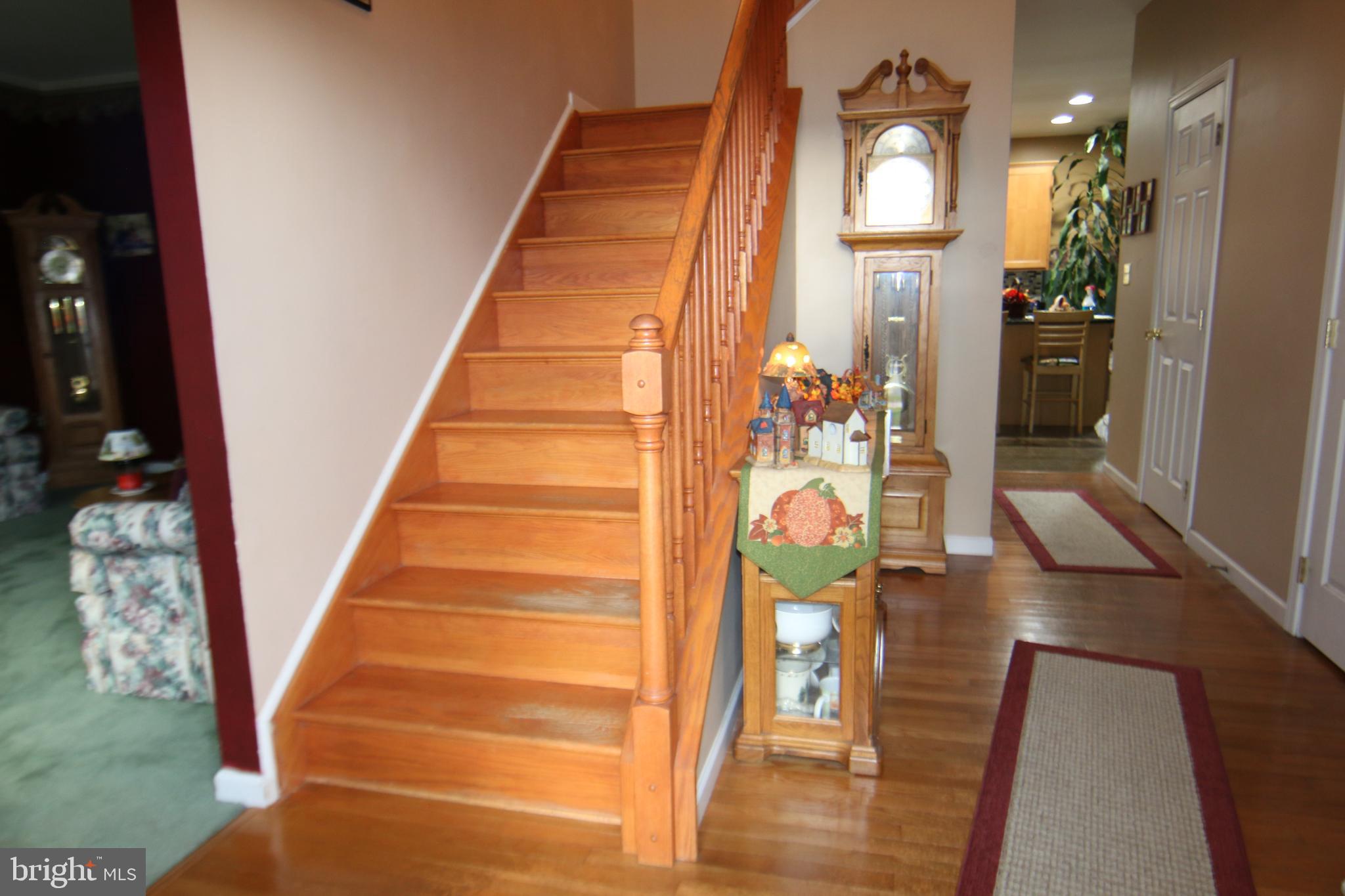 SOUTH LONDONDERRY - Residential