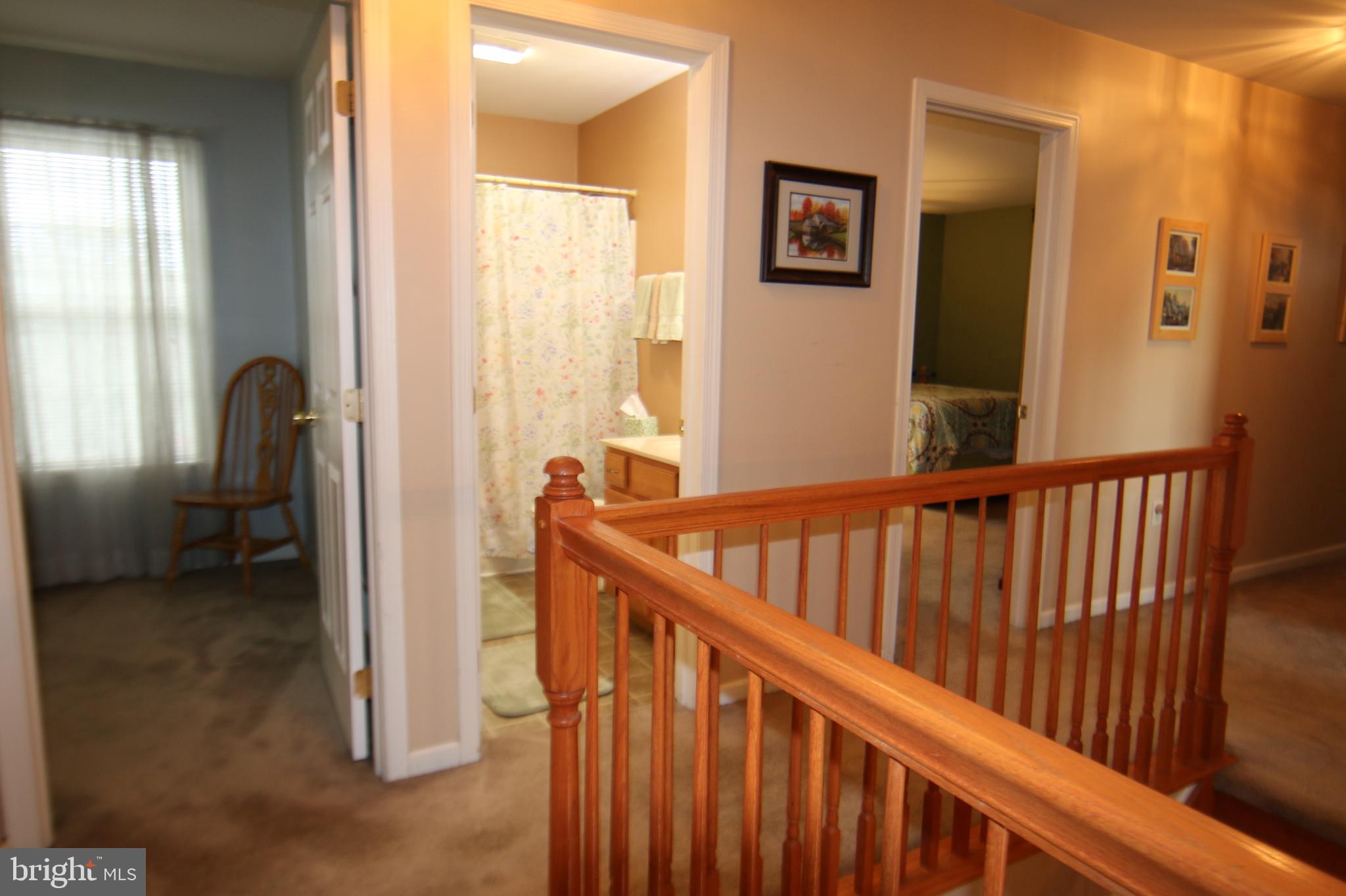 SOUTH LONDONDERRY - Residential