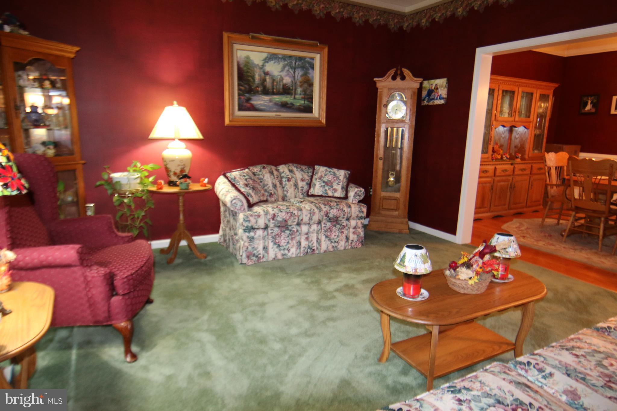 SOUTH LONDONDERRY - Residential