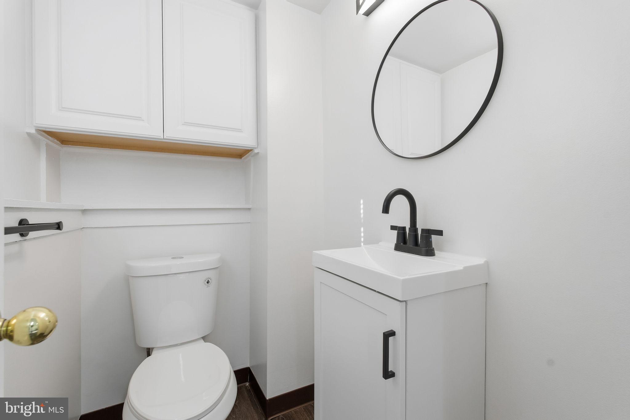 NEWPORT HILLS - Residential