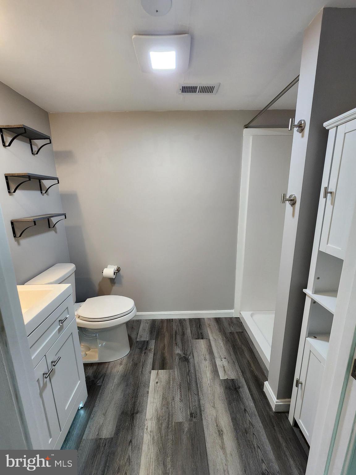 PARK PLACE - Residential Lease