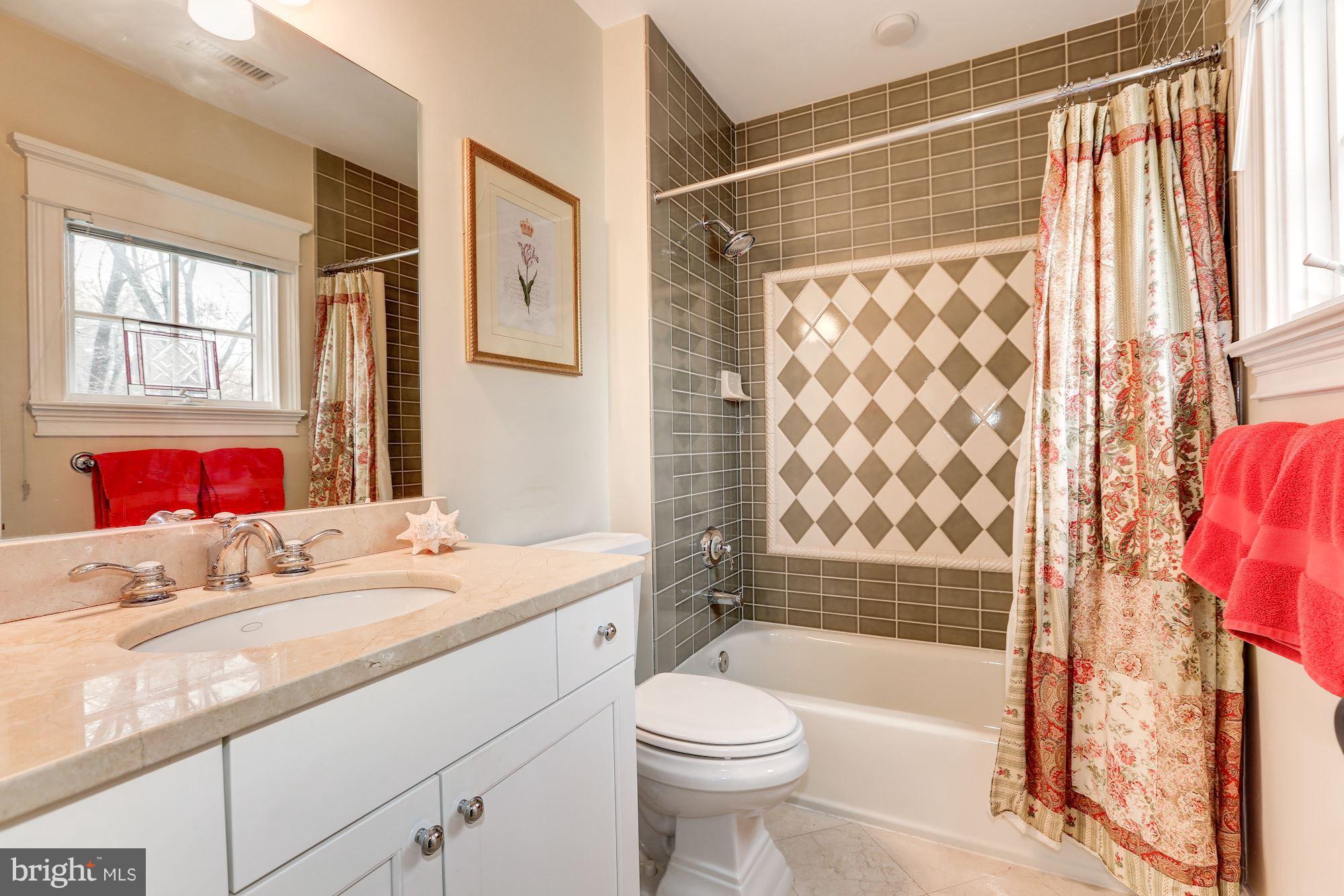 GLENBROOK VILLAGE - Residential