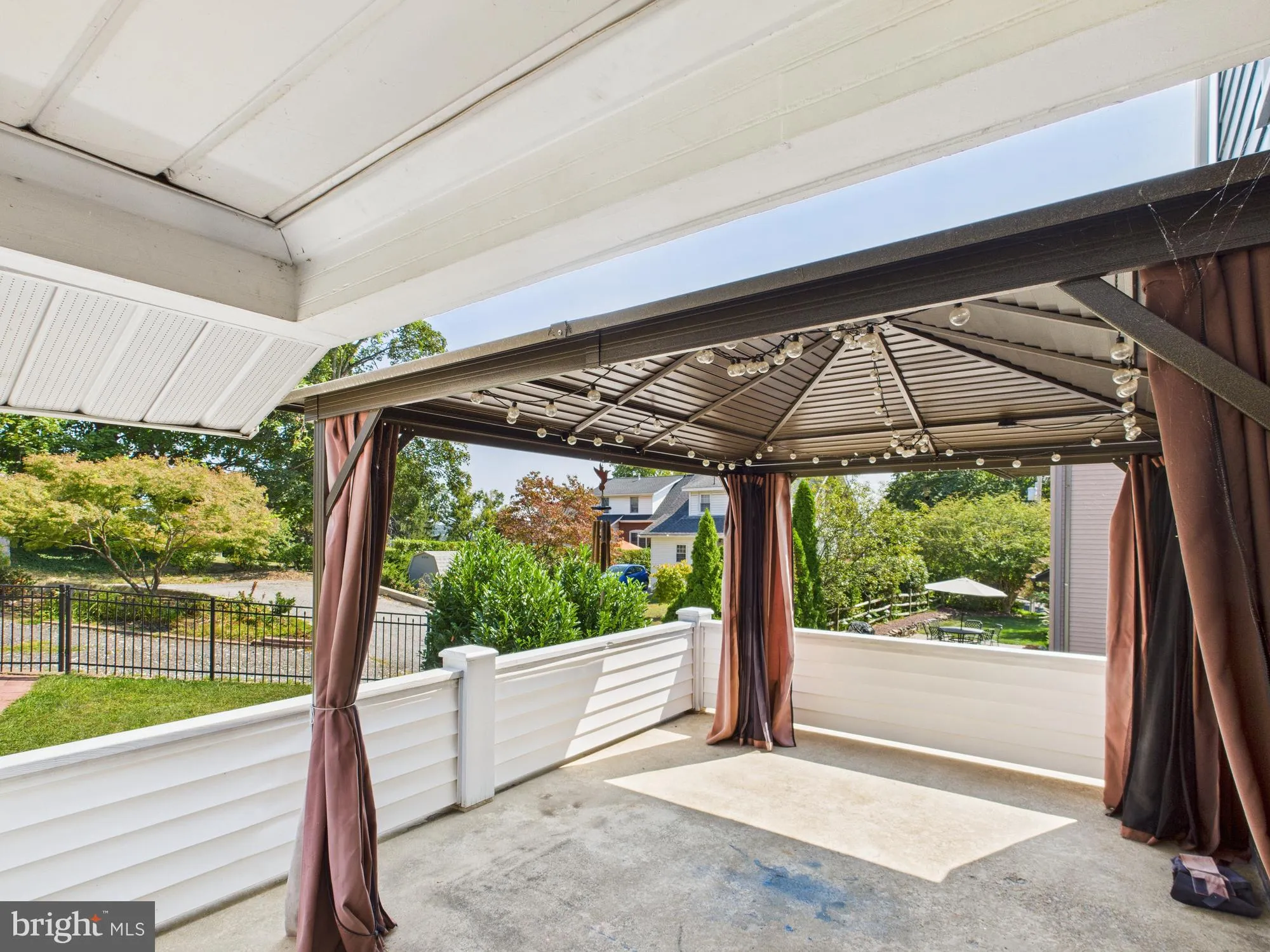 Lemoyne, Pennsylvania 17043, United States, 3 Bedrooms Bedrooms, ,1 BathroomBathrooms,Residential,Active,207267