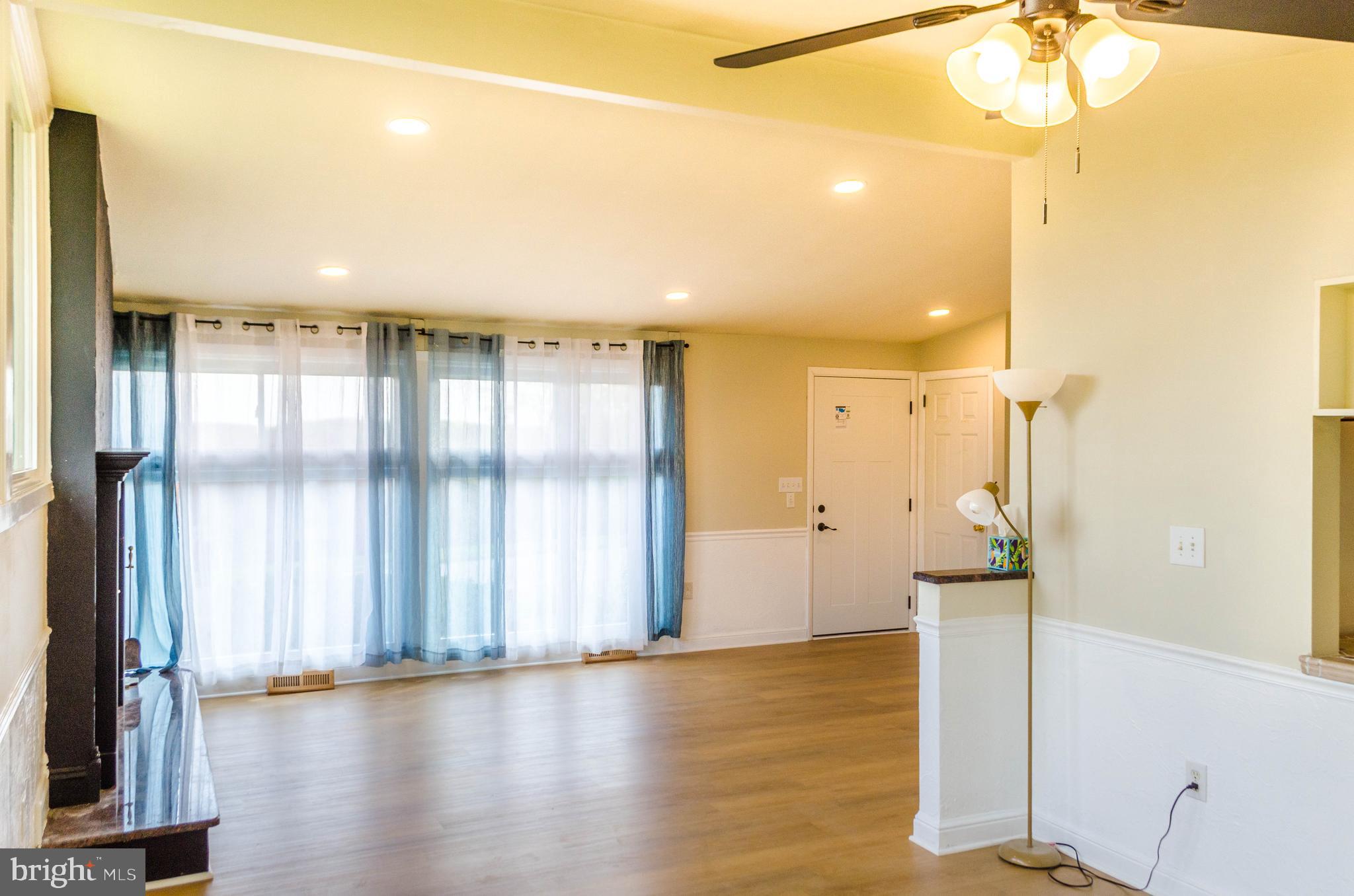 KENDALE HEIGHTS - Residential