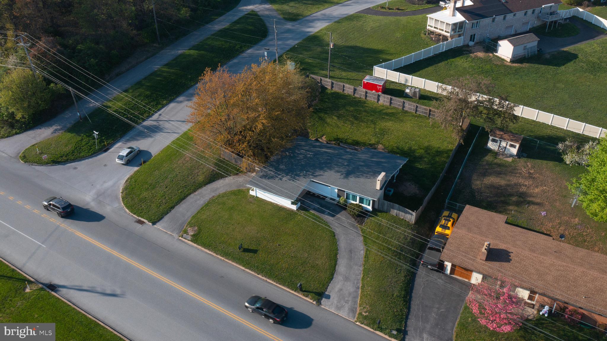 KENDALE HEIGHTS - Residential