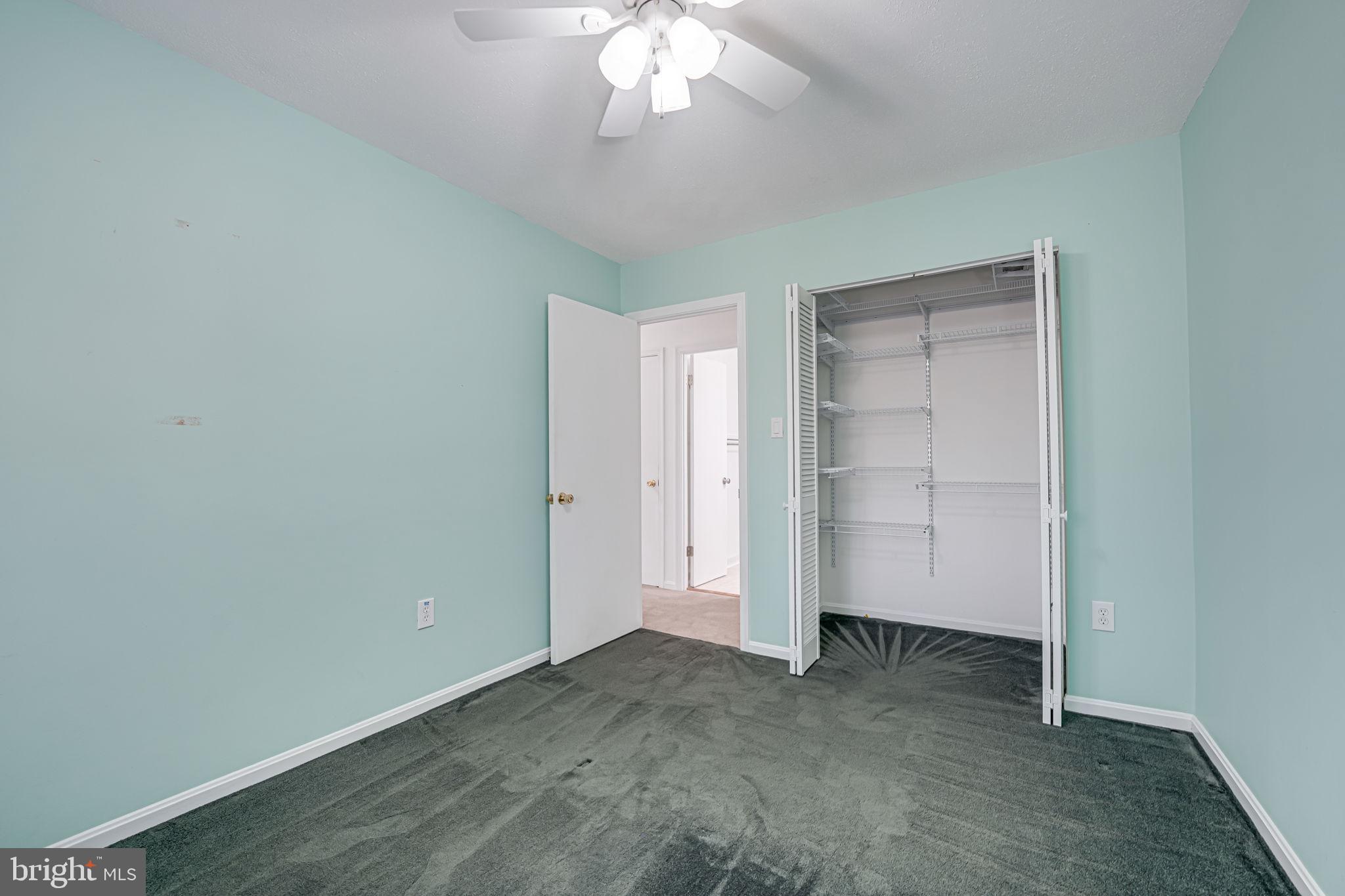 LAKE RIDGE - Residential