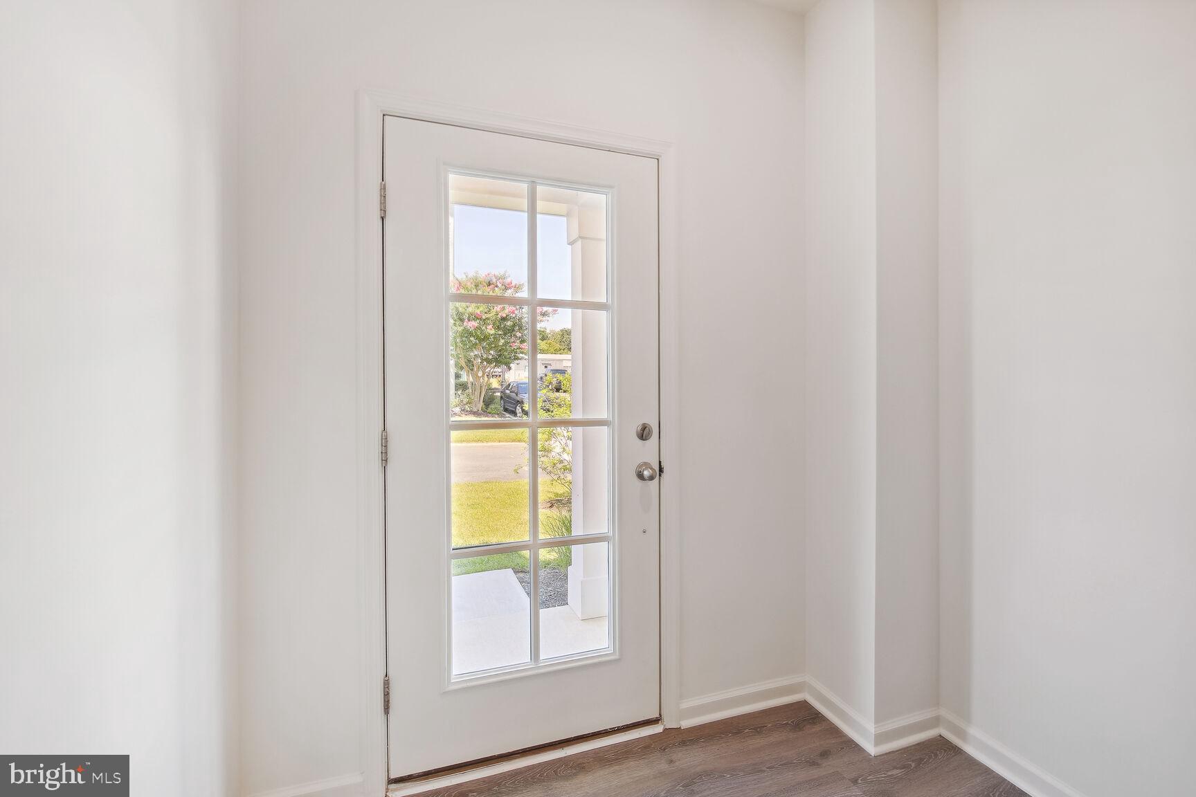 DEEP HARBOUR - Residential