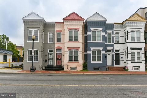 Photo of 14 Florida Avenue NE, WASHINGTON, DC 20002 (MLS # DCDC2229656) Photo of 14 Florida Avenue NE, WASHINGTON, DC 20002 (MLS # DCDC2229656)