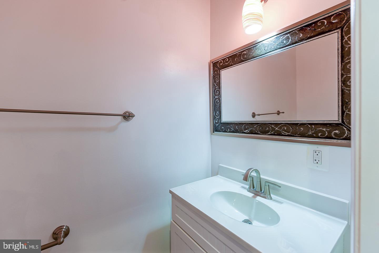 ECKINGTON - Commercial Sale