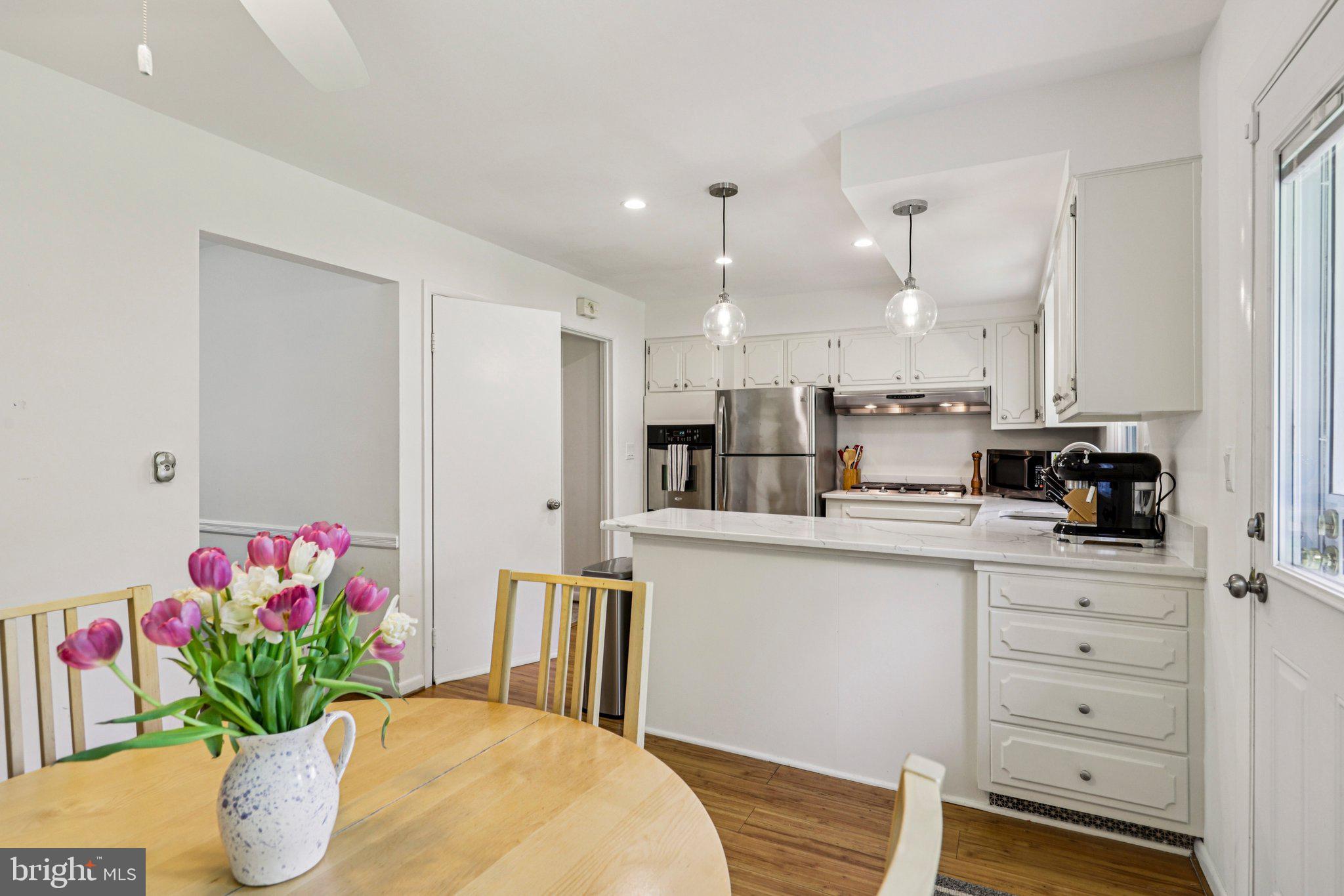 WHEATON OUT RES. (1) - Residential