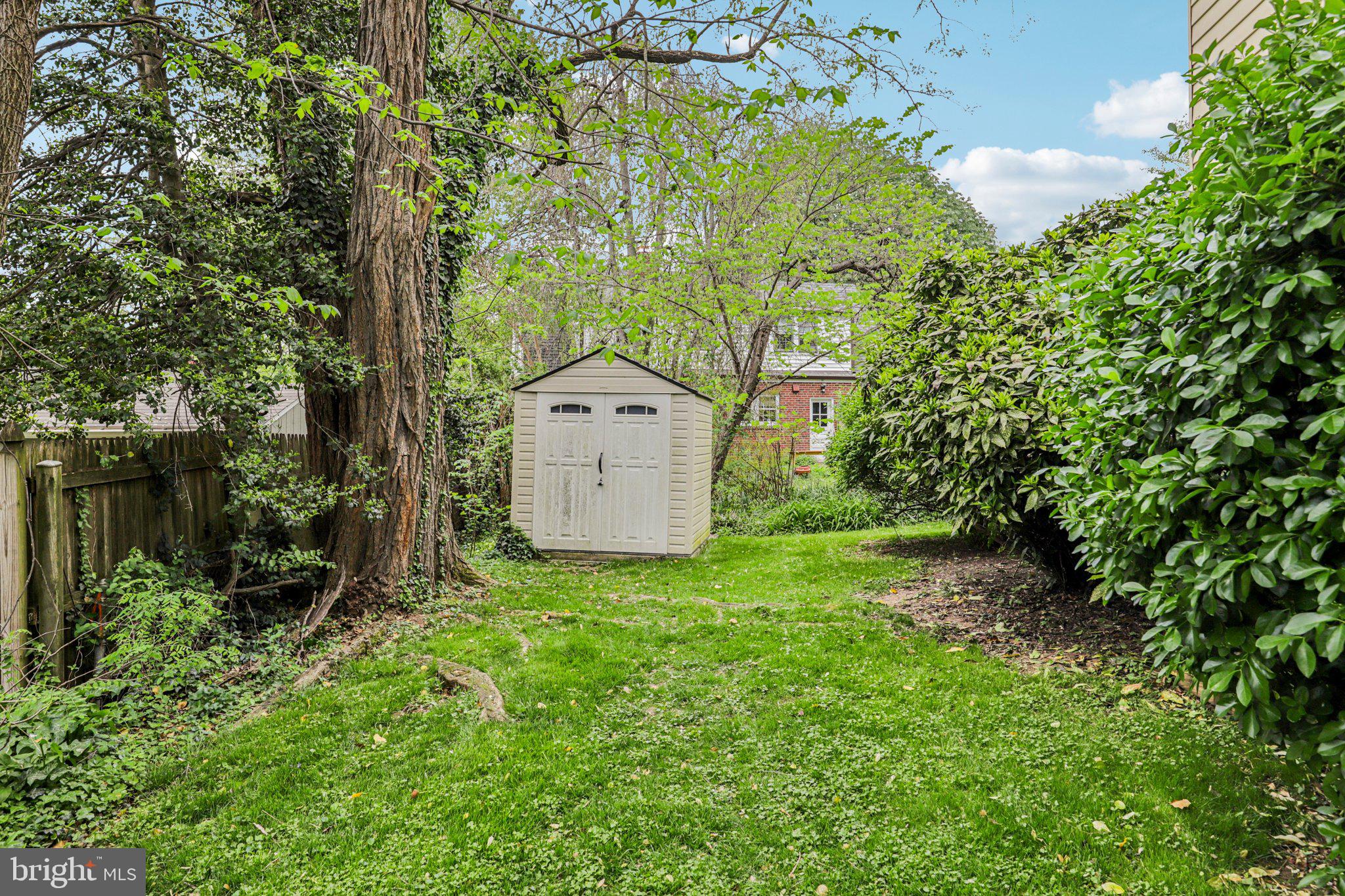 WHEATON OUT RES. (1) - Residential