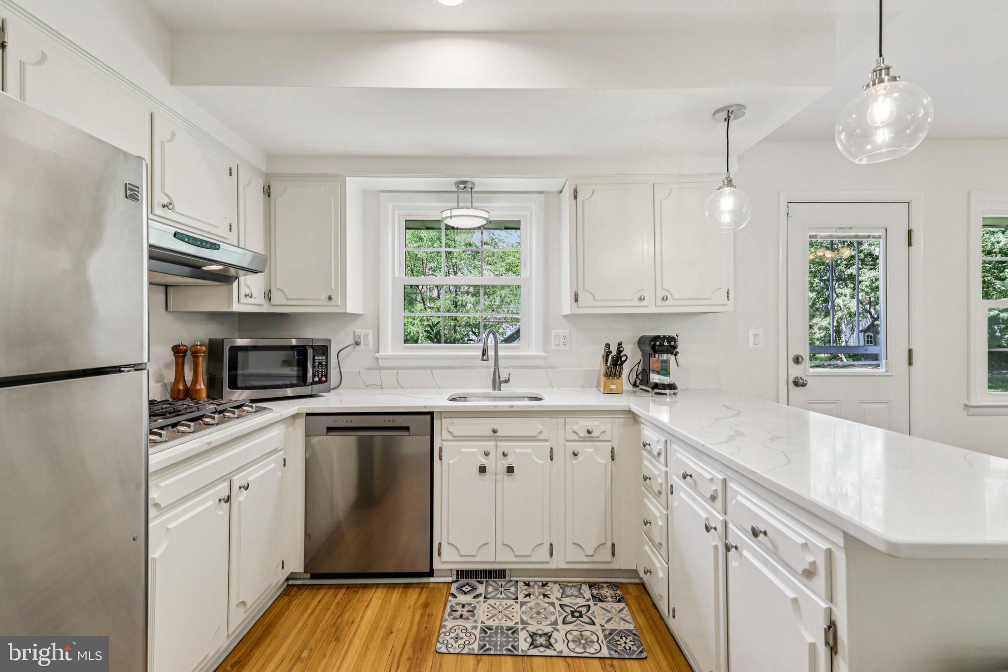 WHEATON OUT RES. (1) - Residential