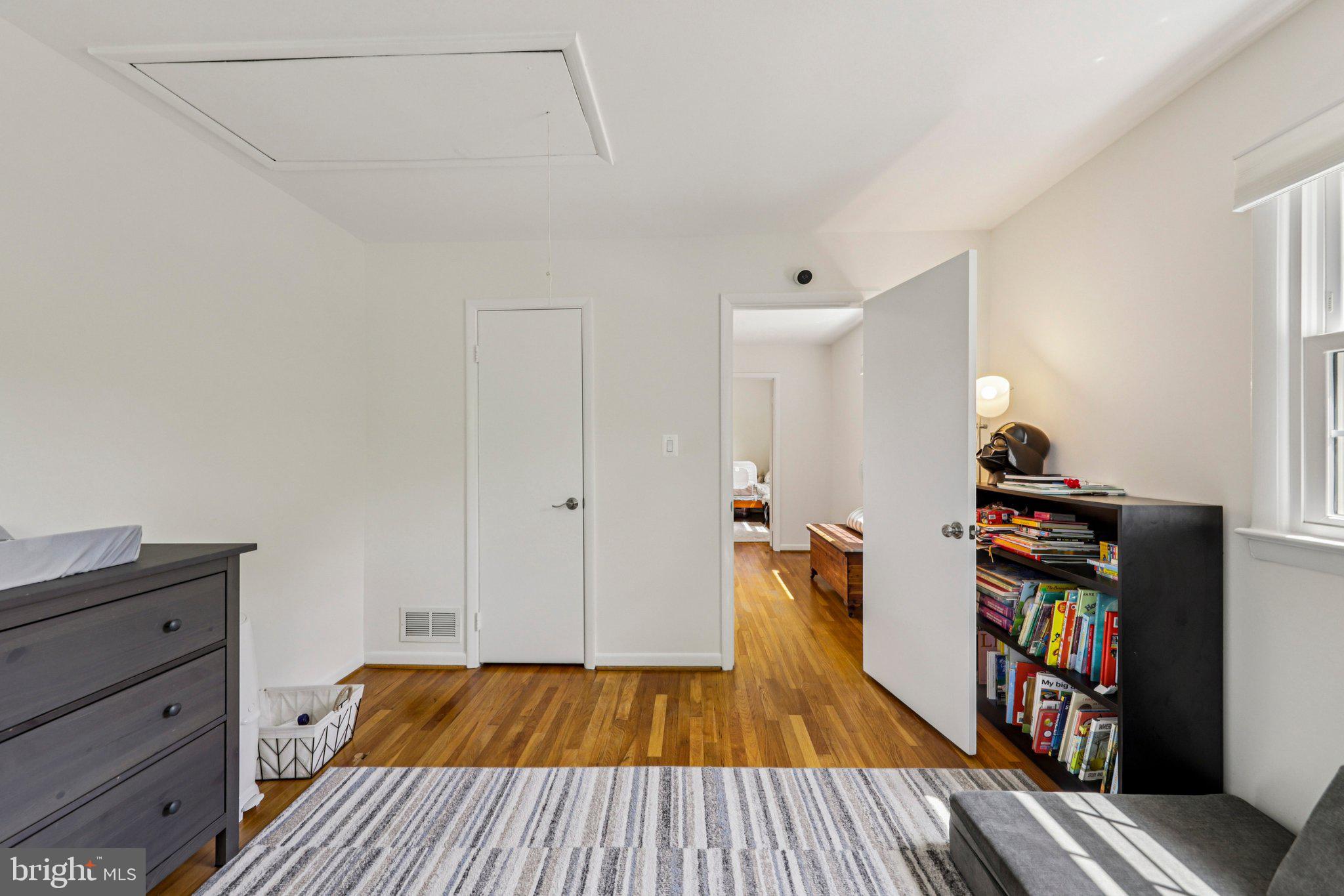 WHEATON OUT RES. (1) - Residential