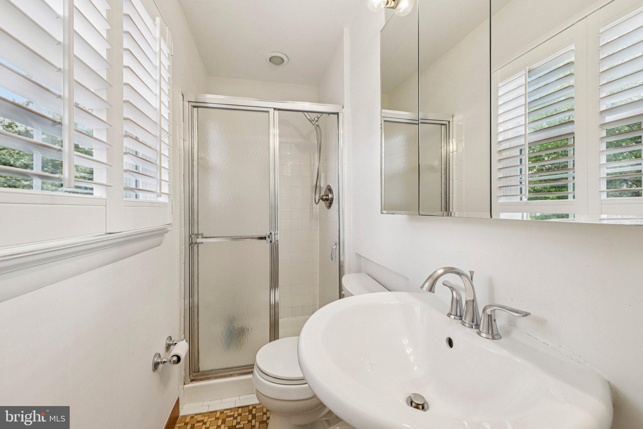 WHEATON OUT RES. (1) - Residential