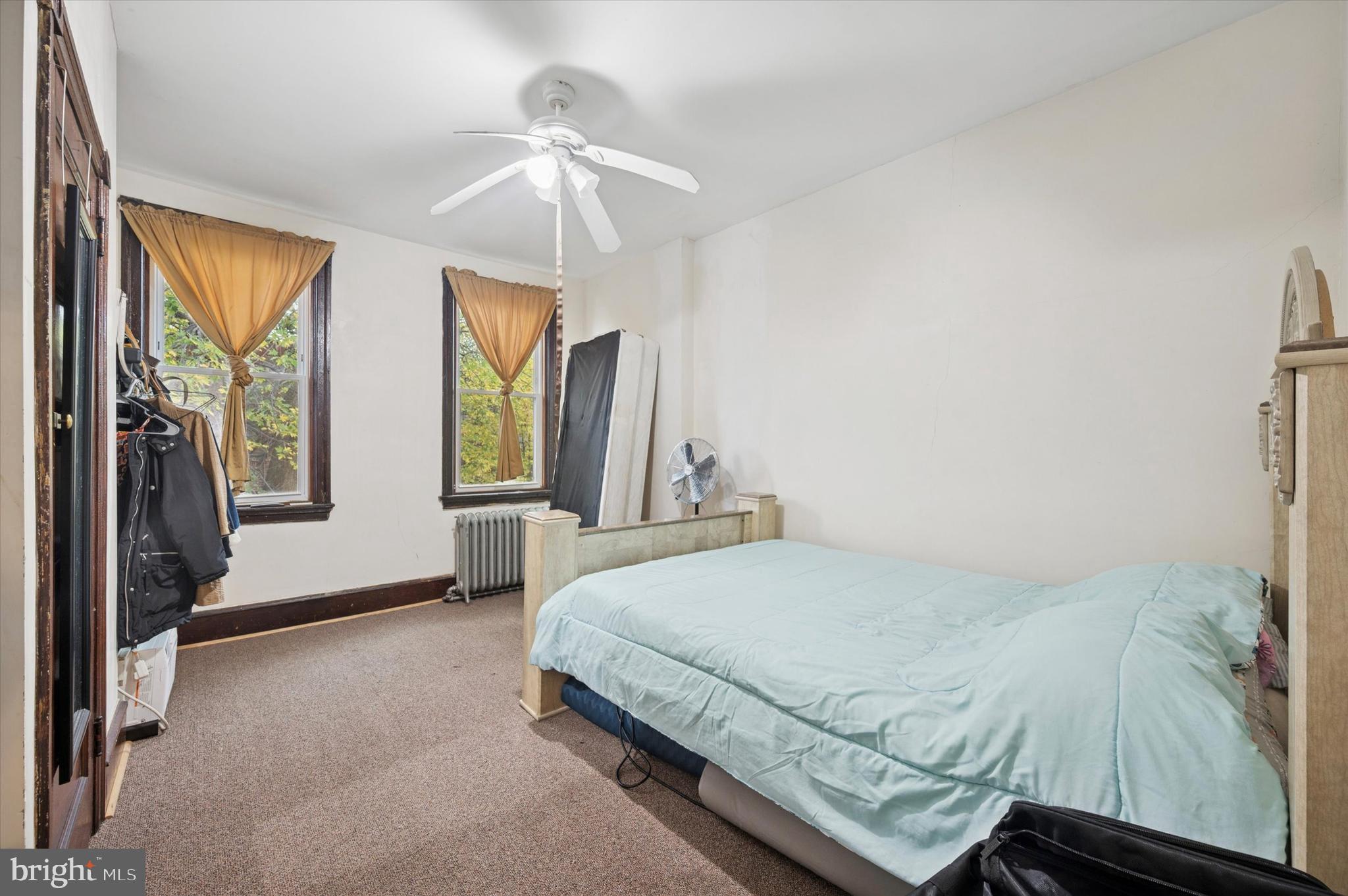 FRANKFORD - Residential