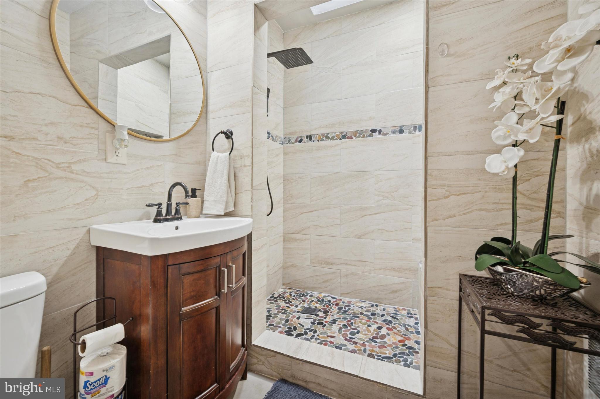 FRANKFORD - Residential