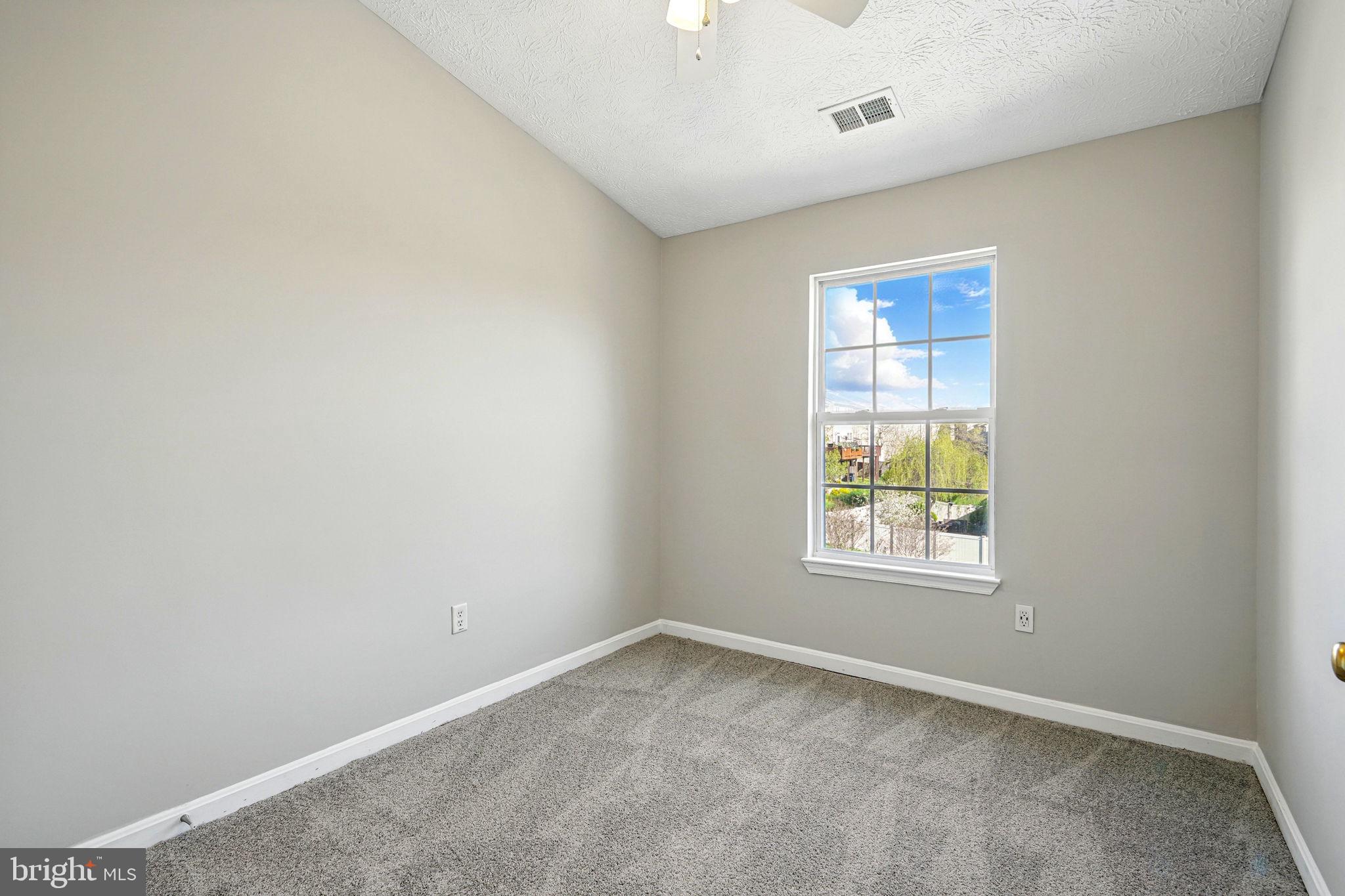 VISTA GARDENS PLAT 1> - Residential