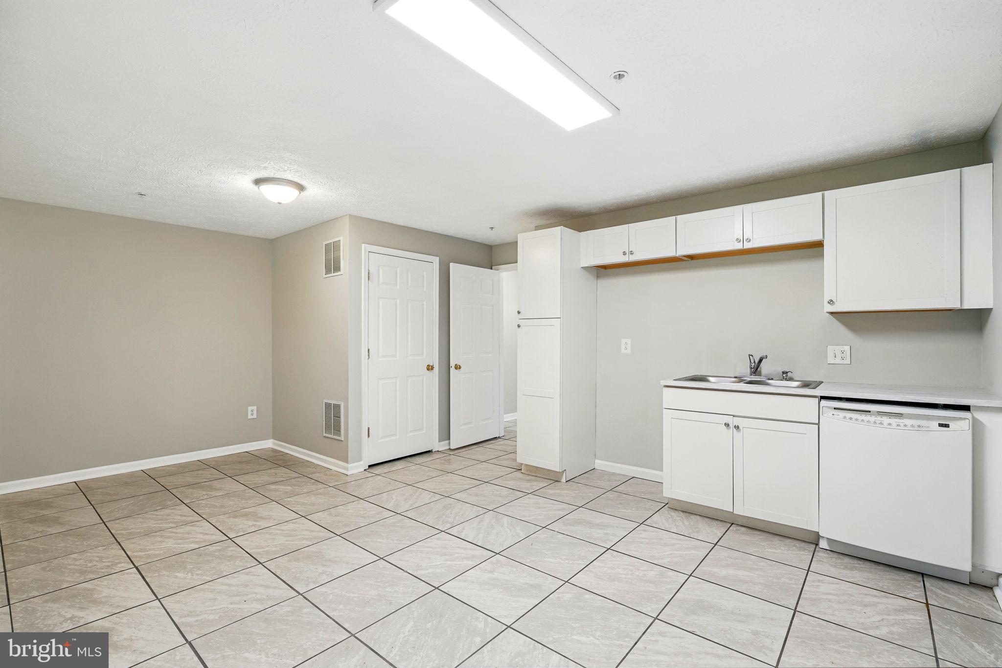 VISTA GARDENS PLAT 1> - Residential