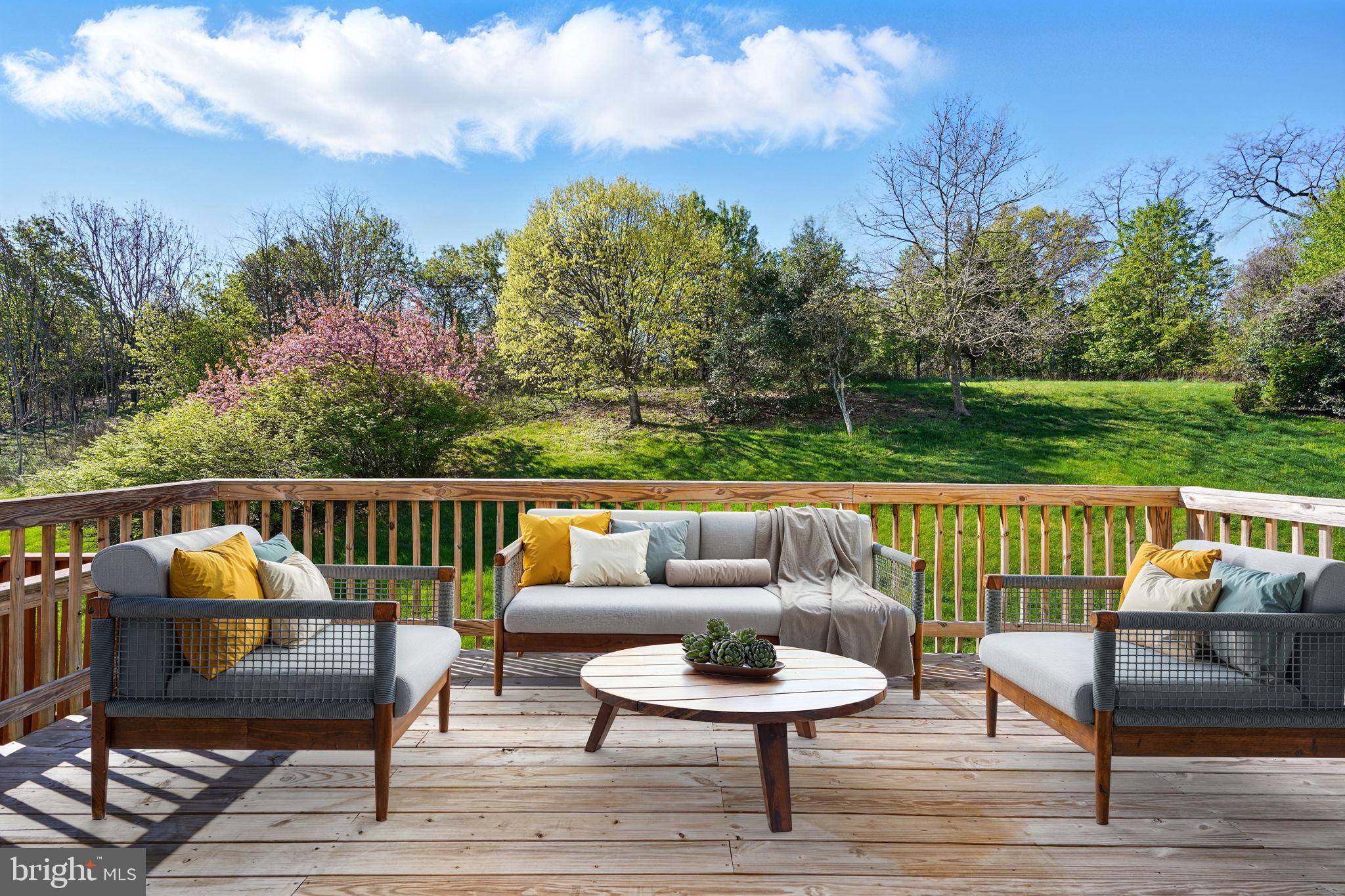 VISTA GARDENS PLAT 1> - Residential