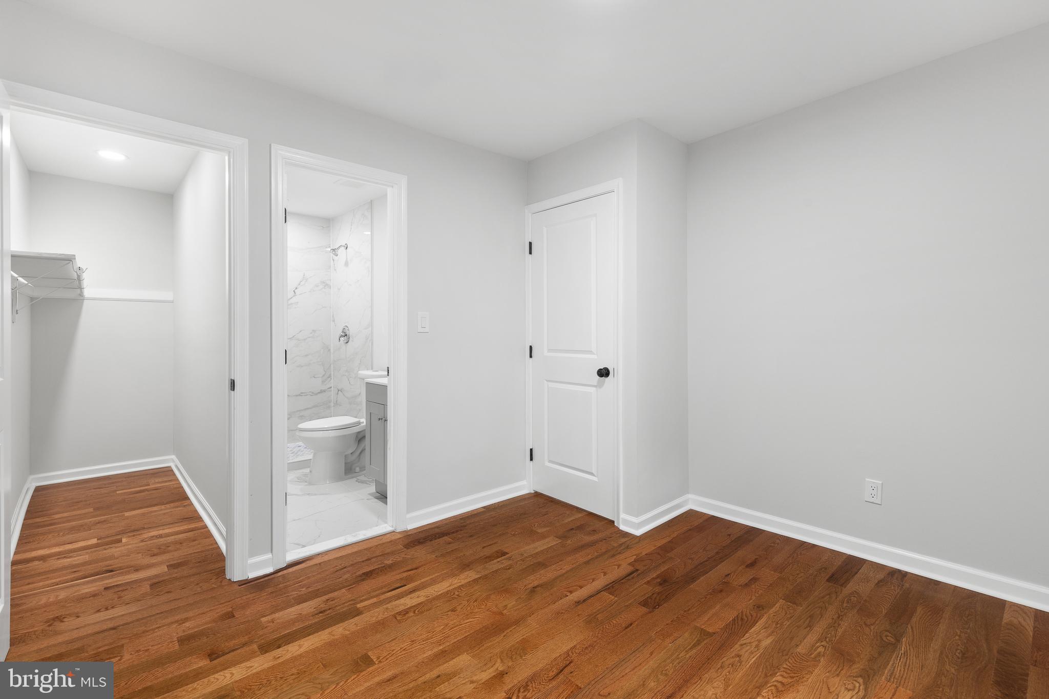 WHITE HOUSE HEIGHTS - Residential