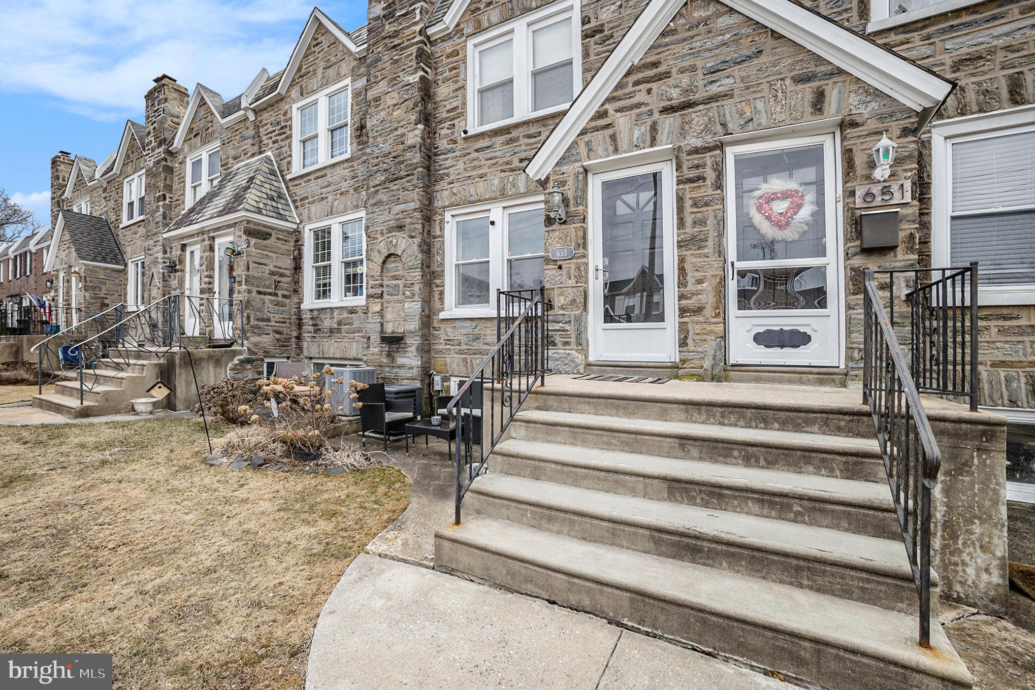 Welcome to this beautifully updated townhome in the highly sought-after Roxborough neighborhood, where modern living meets serene surroundings! This stunning home boasts 3 spacious bedrooms and 2.5 stylish bathrooms, making it perfect for families and entertaining. Step inside to discover brand-new flooring, fresh paint, and new interior doors that add a touch of elegance throughout.
The bathrooms have been fully renovated with contemporary finishes, featuring new tile and luxurious touches – one with a soothing jacuzzi tub, and the other with an expansive stand-up shower for that spa-like experience.
The finished basement is an entertainer's dream, complete with a brand-new wet bar and gorgeous granite countertop, ideal for hosting friends or relaxing in your own private retreat. Outside, enjoy the fenced-in backyard, with a private parking spot and a convenient storage shed.
Located on a quiet, family-friendly street, this home offers the perfect blend of peaceful living and easy access to everything you need. Just a short drive from vibrant Main Street, you'll be moments away from trendy shops, delicious restaurants, and much more, while still enjoying a calm residential atmosphere.
This gem won’t last long – homes in this neighborhood go fast! Schedule your showing today and make this dream townhome yours!