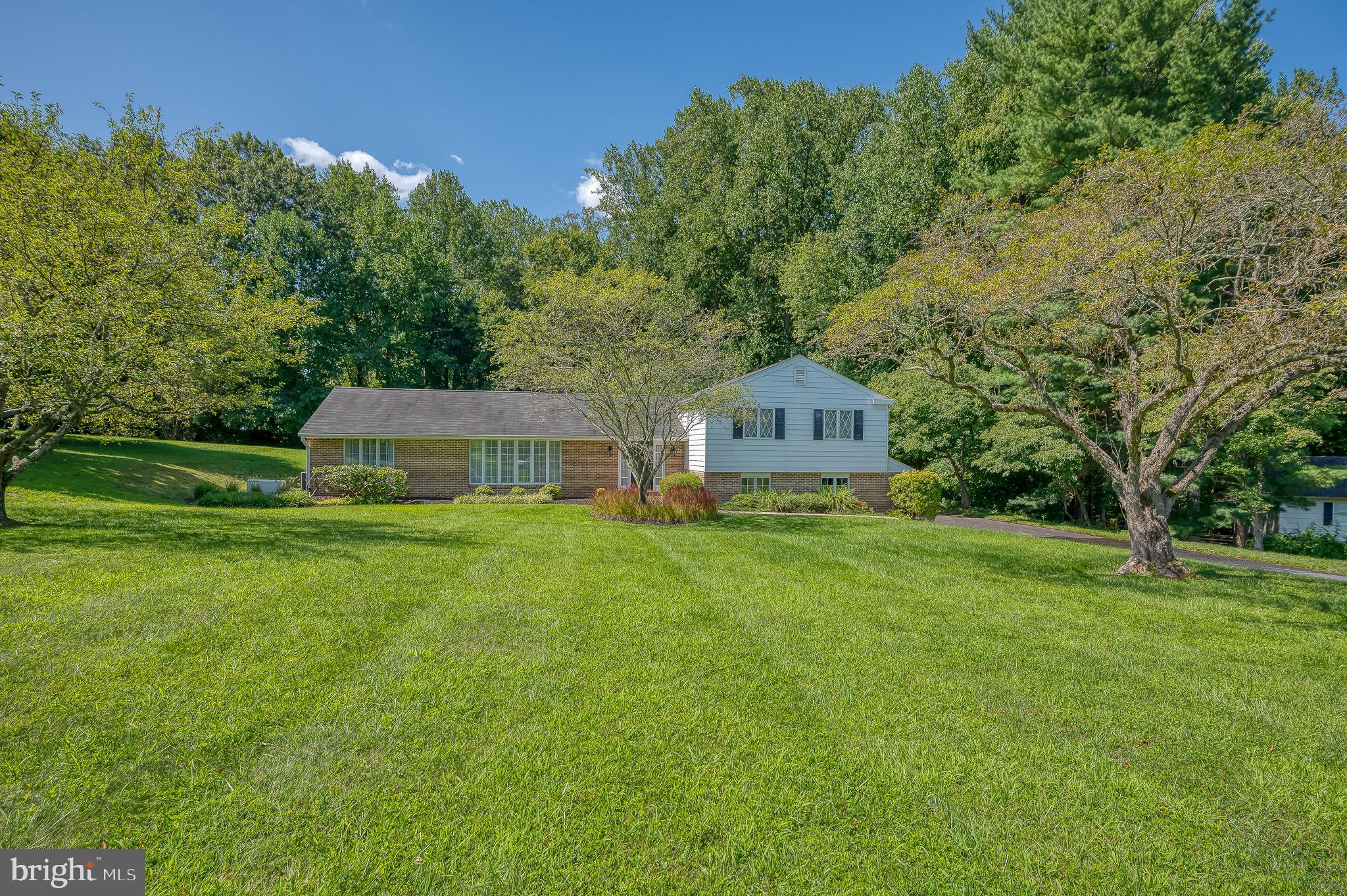 ROLLING GREEN - Residential