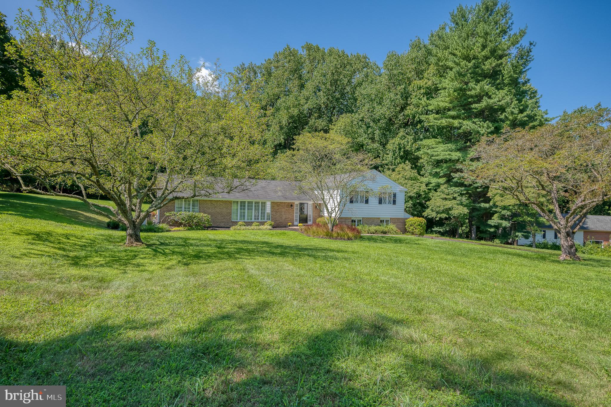 ROLLING GREEN - Residential