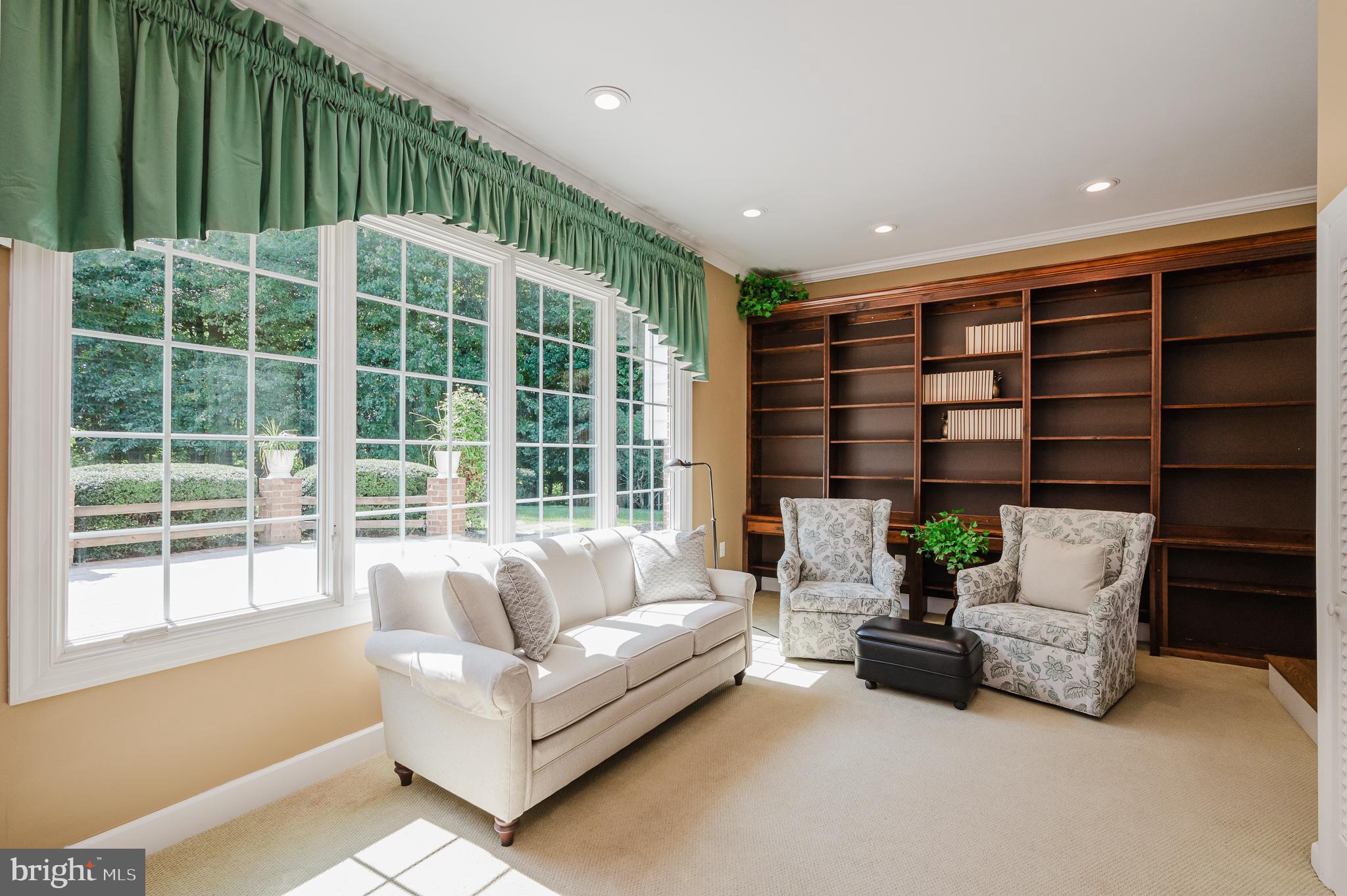 ROLLING GREEN - Residential