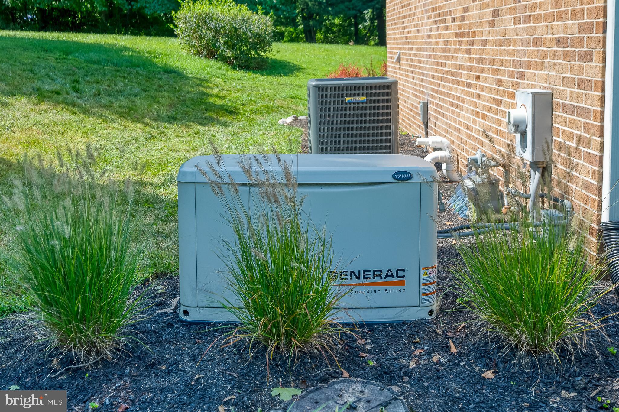 ROLLING GREEN - Residential