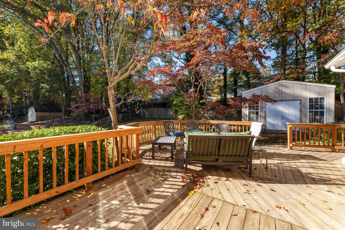 ROLLING VALLEY - Residential