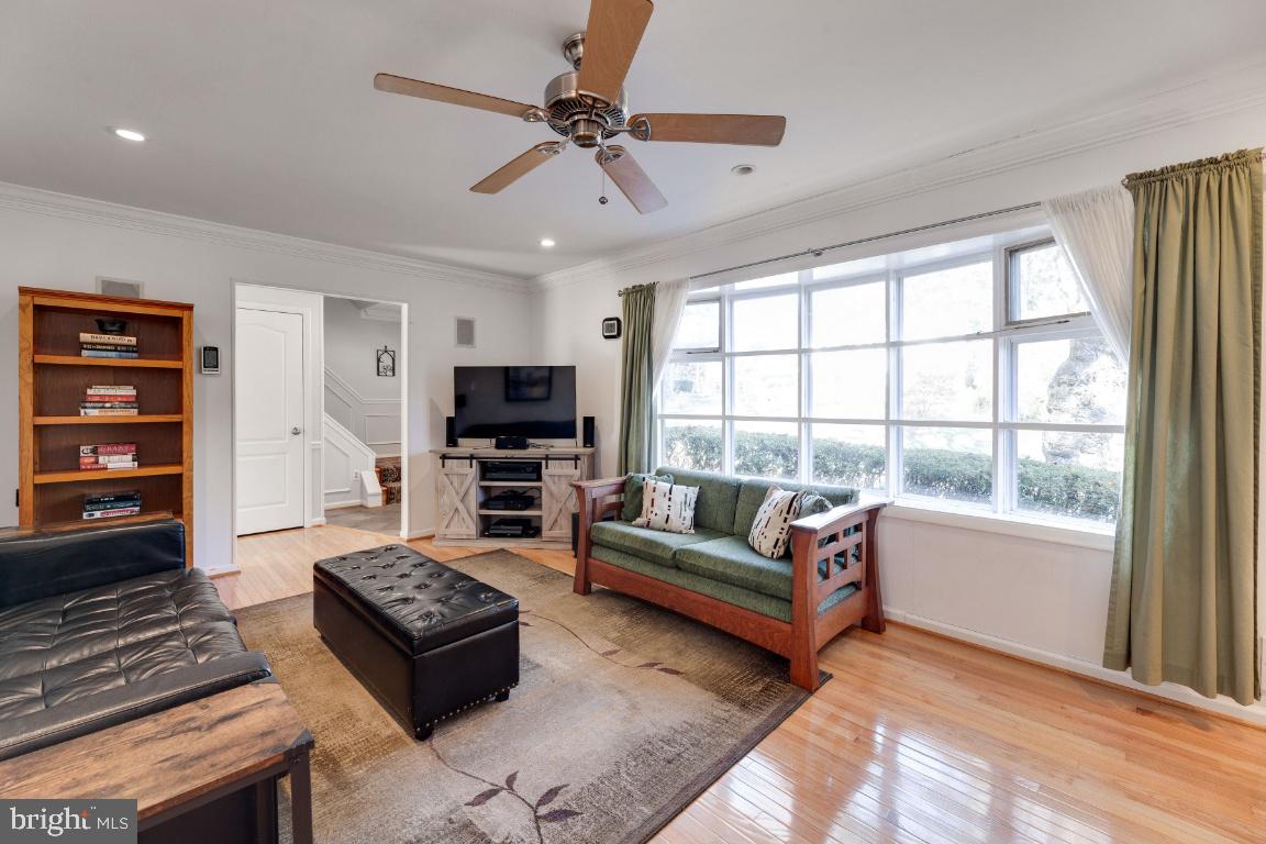 ROLLING VALLEY - Residential