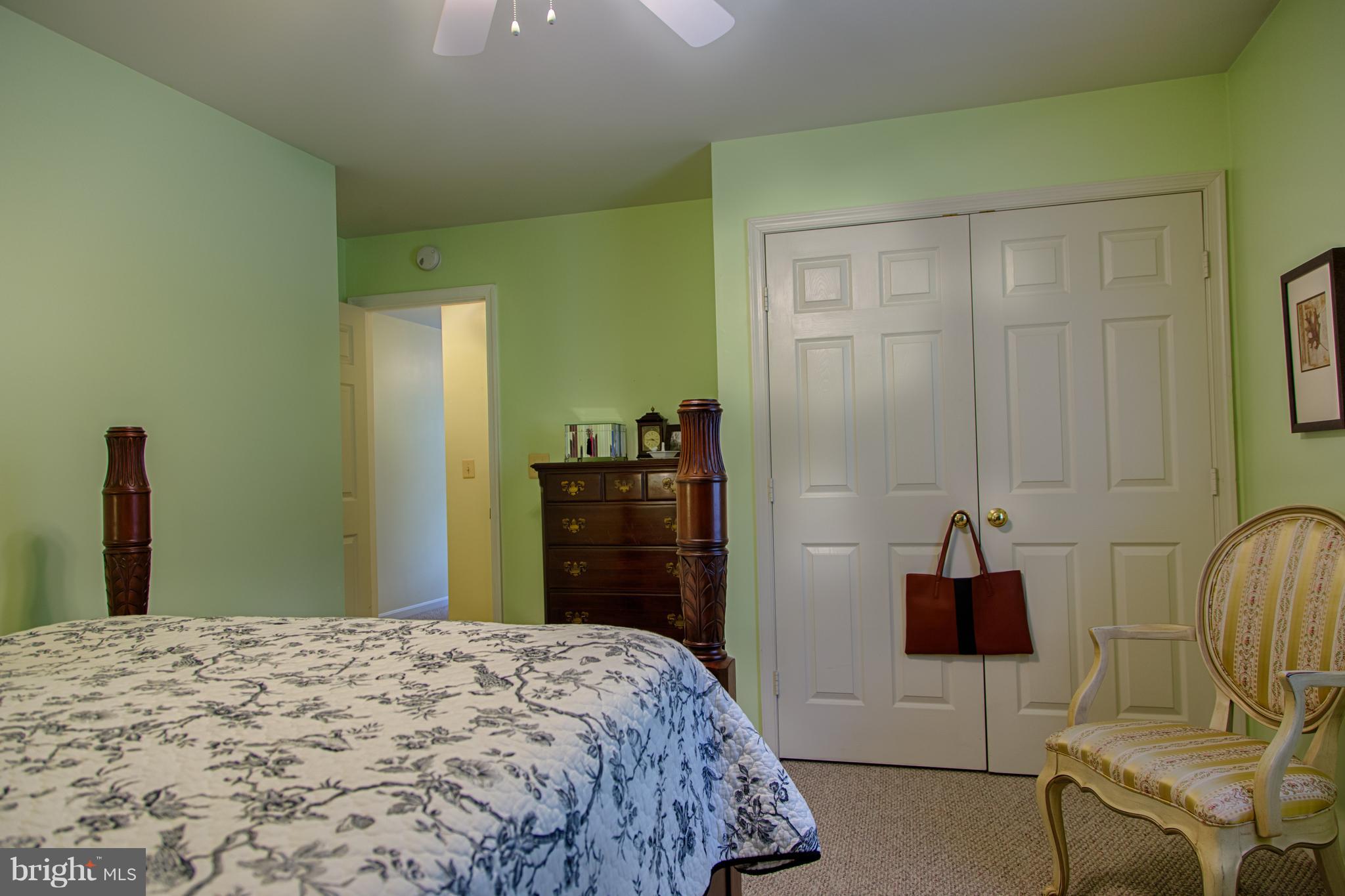 SHANNONDALE - Residential