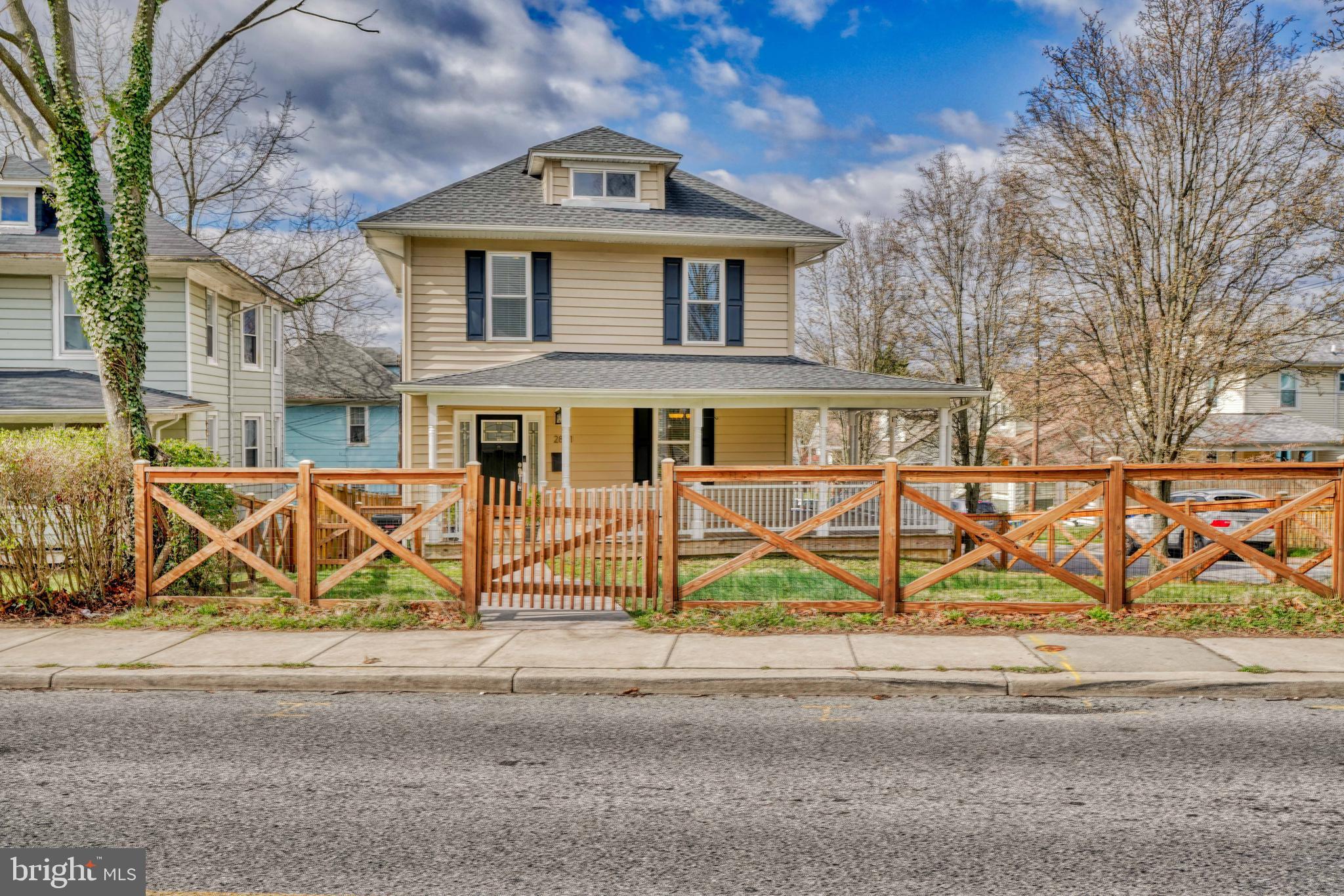 HAMILTON HEIGHTS - Residential