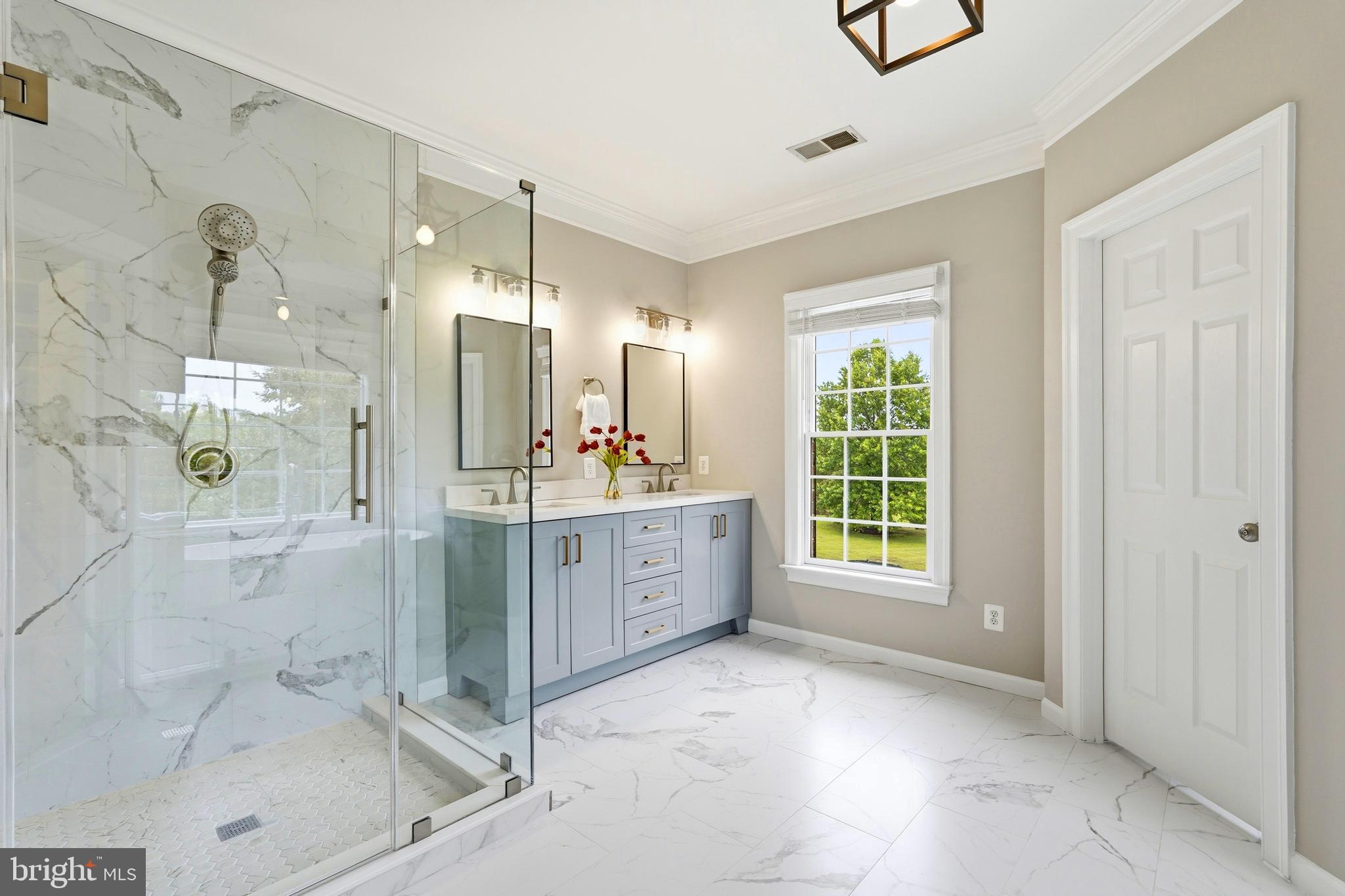 STONELEIGH - Residential