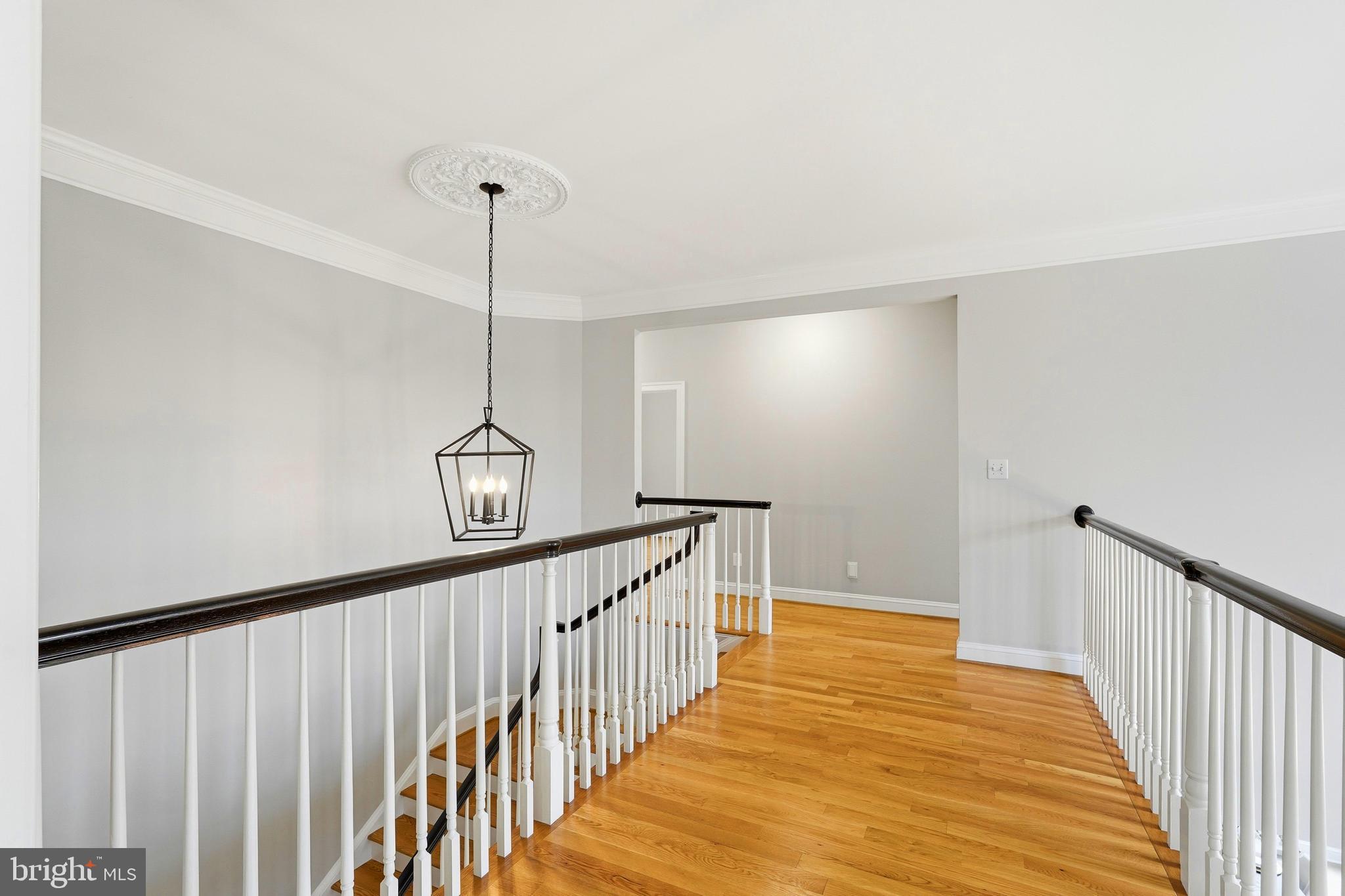 STONELEIGH - Residential