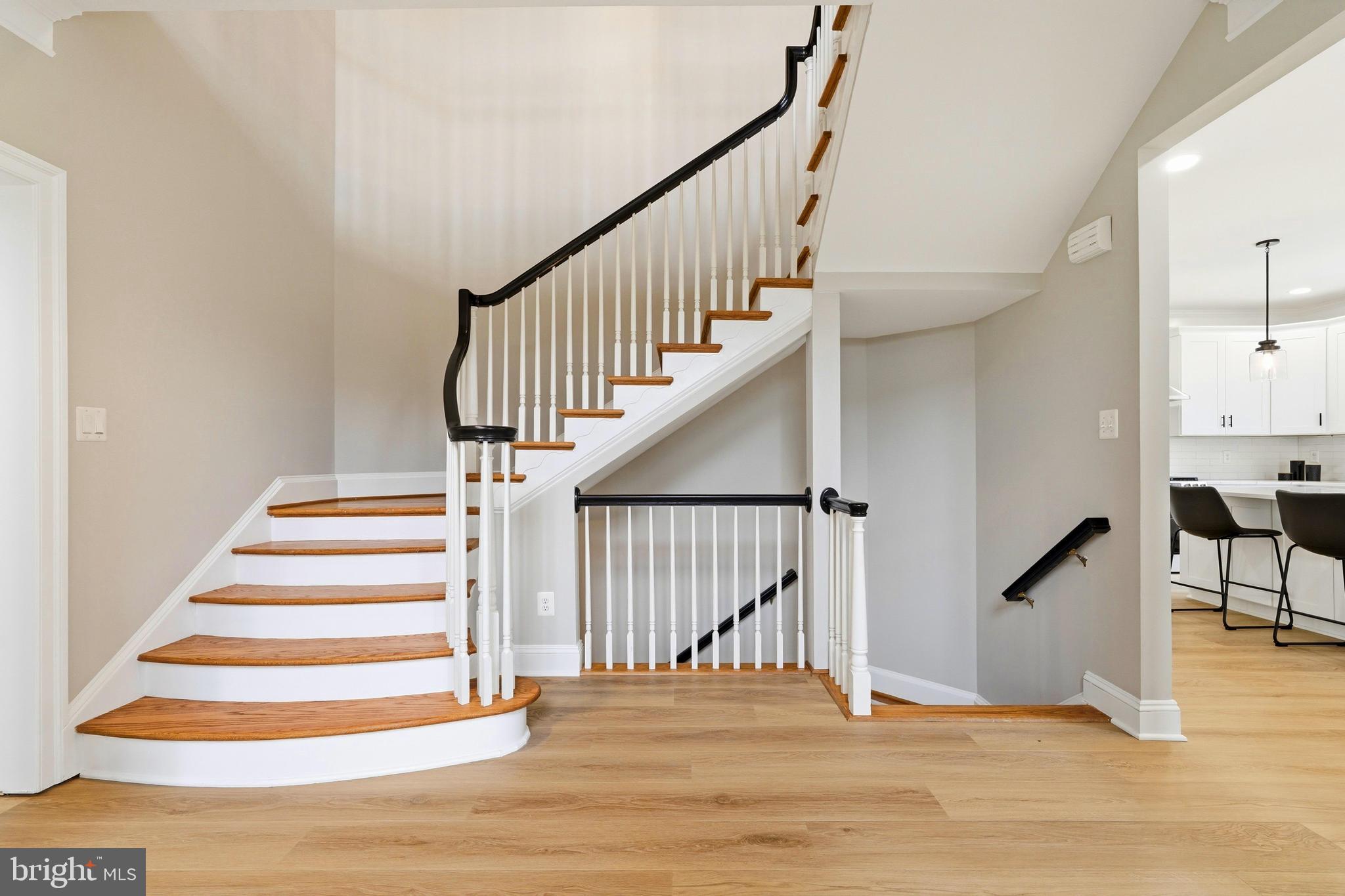 STONELEIGH - Residential