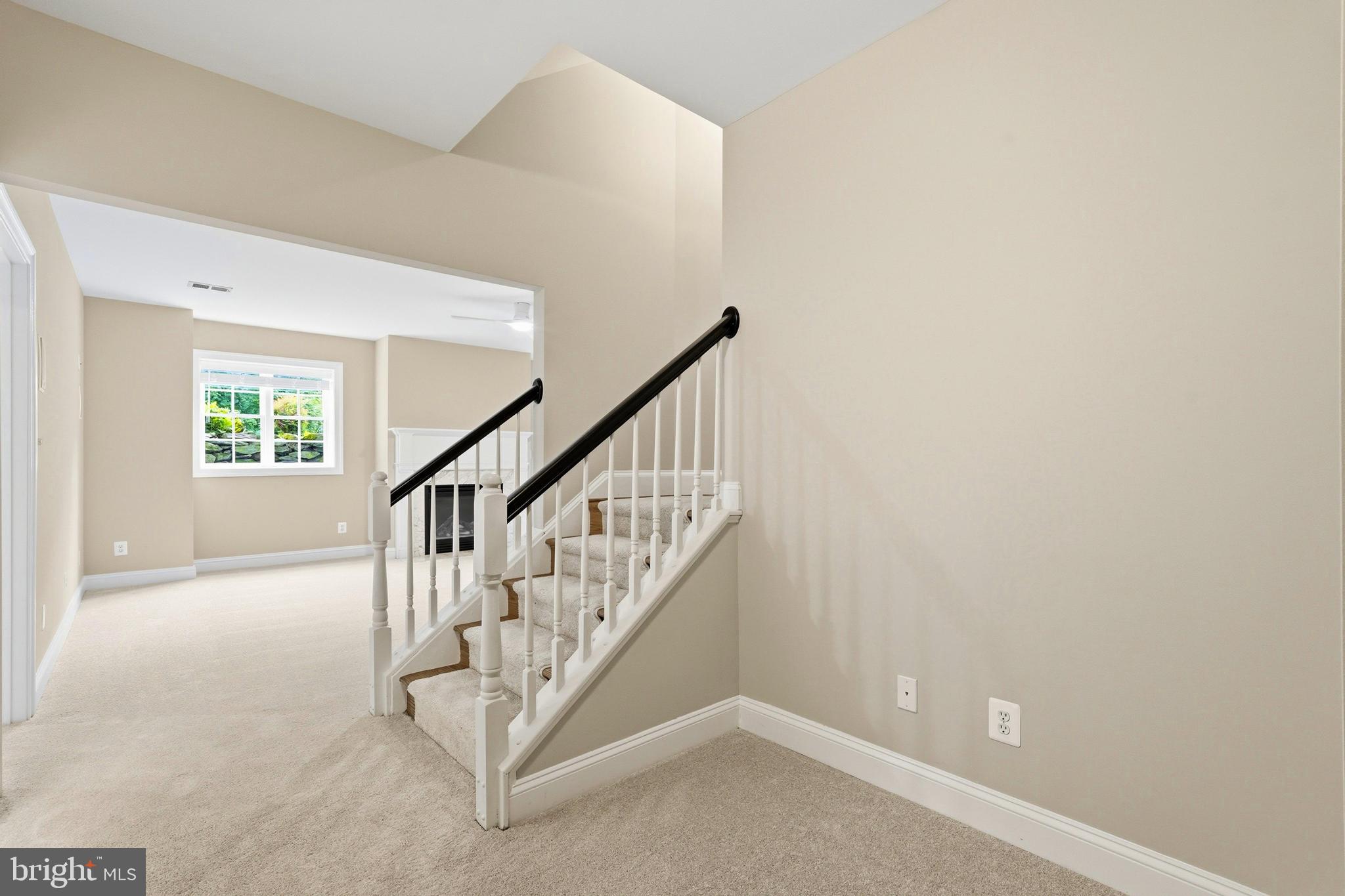 STONELEIGH - Residential