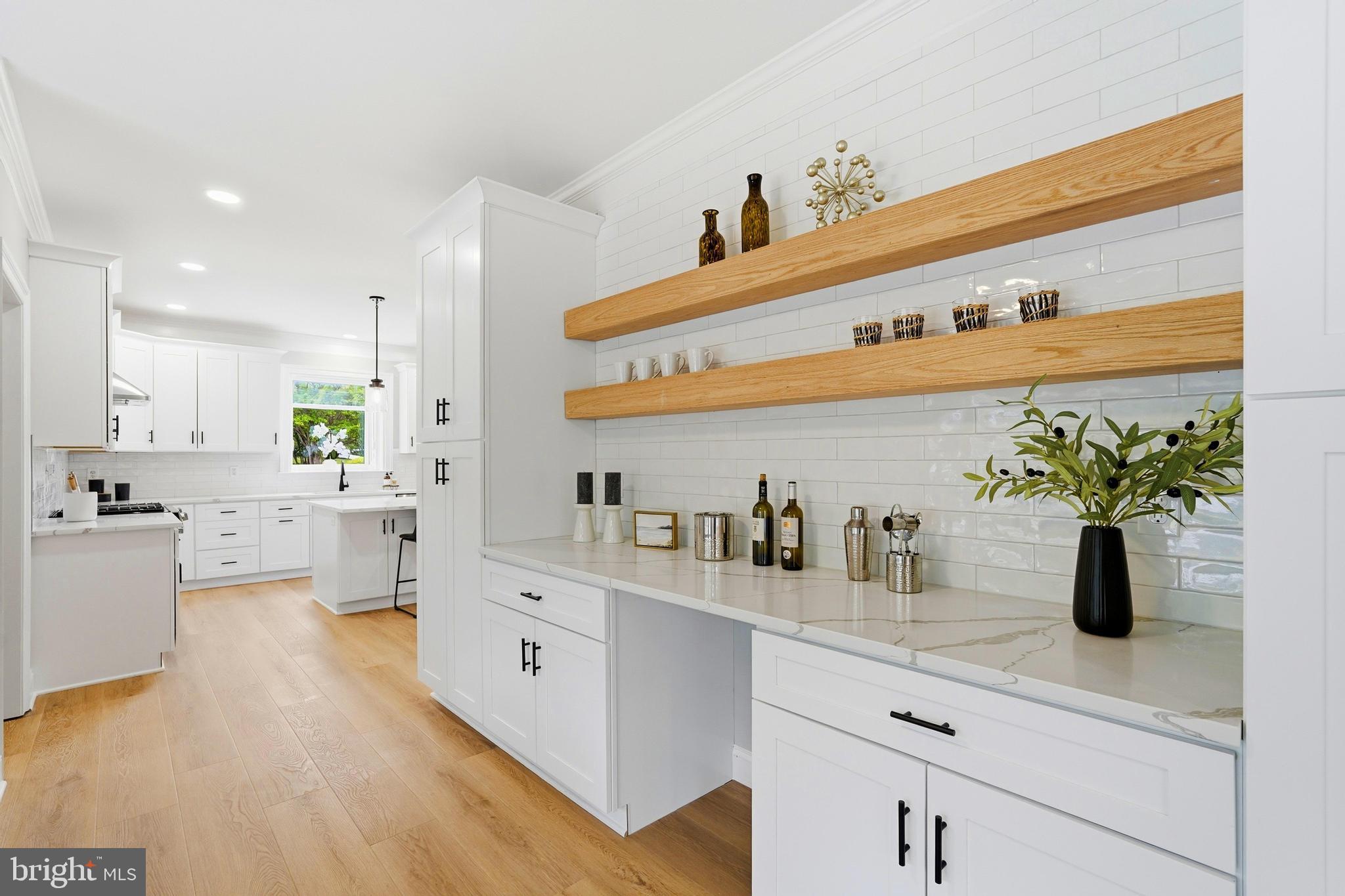STONELEIGH - Residential