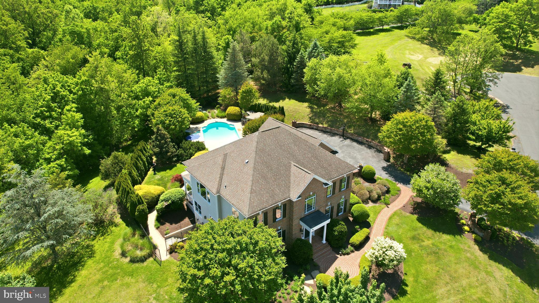STONELEIGH - Residential