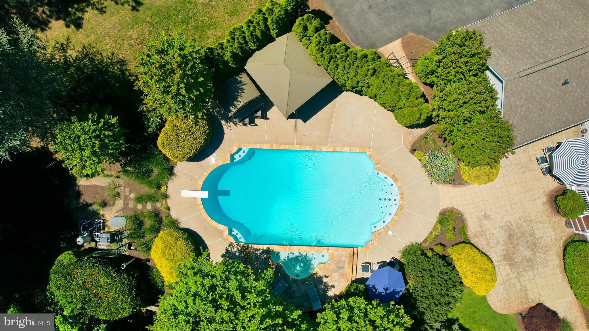 STONELEIGH - Residential