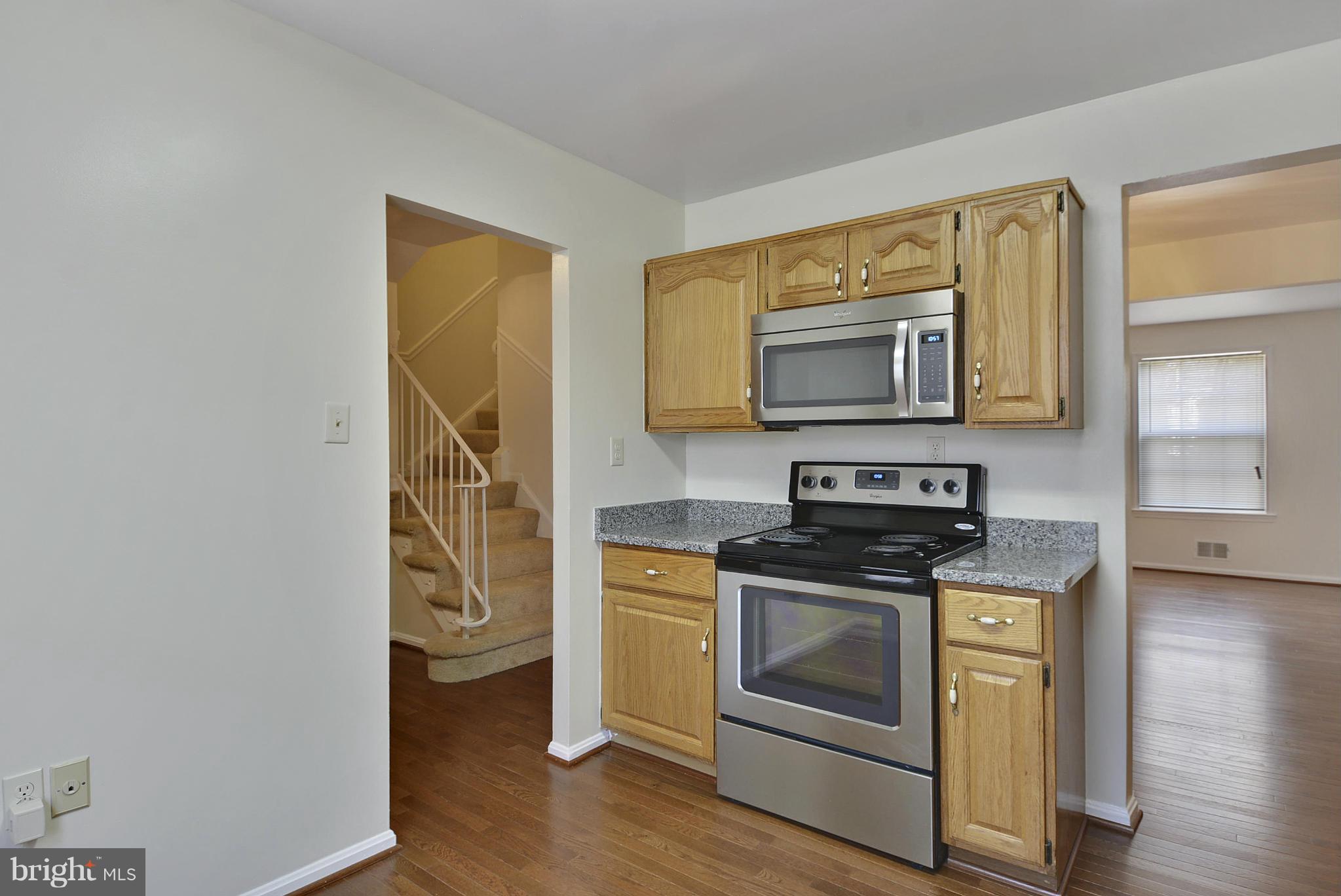 HERITAGE SQUARE - Residential