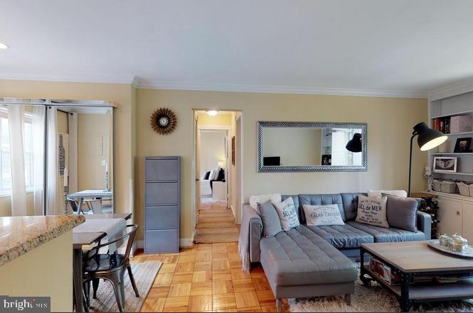 POTOWMACK CROSSING - Residential Lease